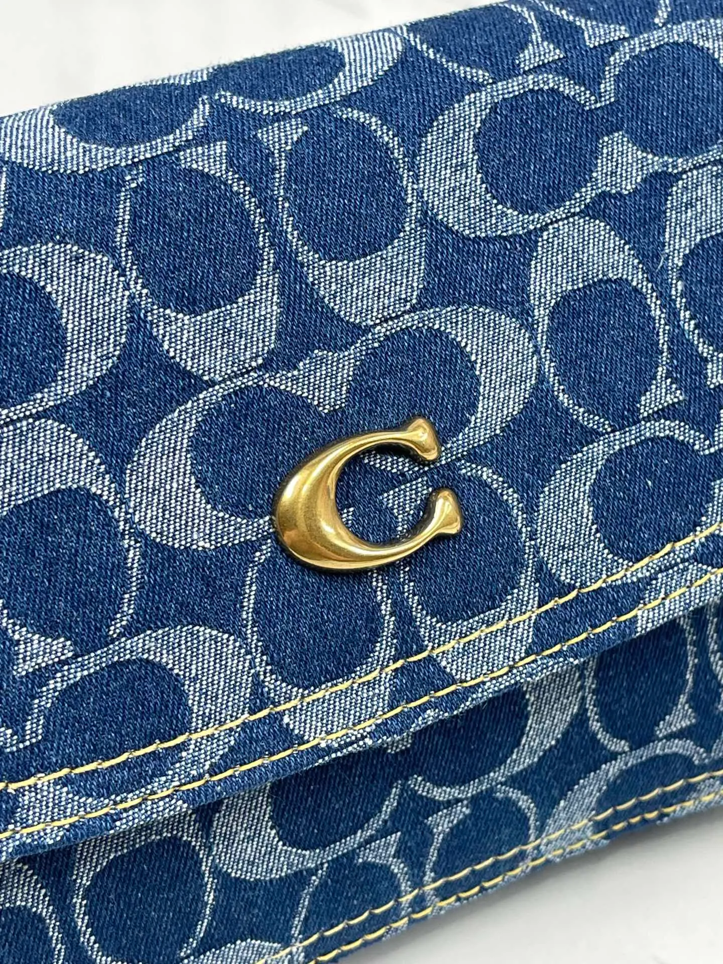 Top original order batch 420💰COACH new model CS126 counter synchronized Hayden crossbody bag fashionable simple versatile denim blue shoulder bag size 20*12*3
