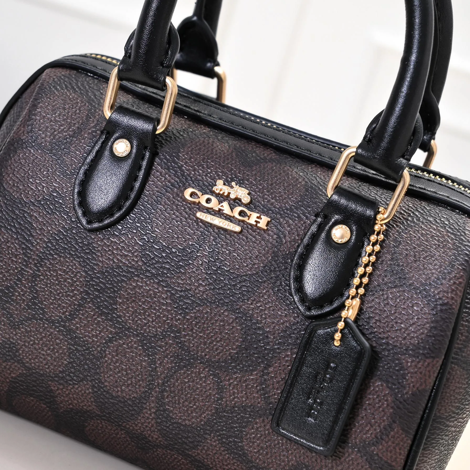 P340【Top original order】Model number: CW329 Size: 17.5*12*10cm