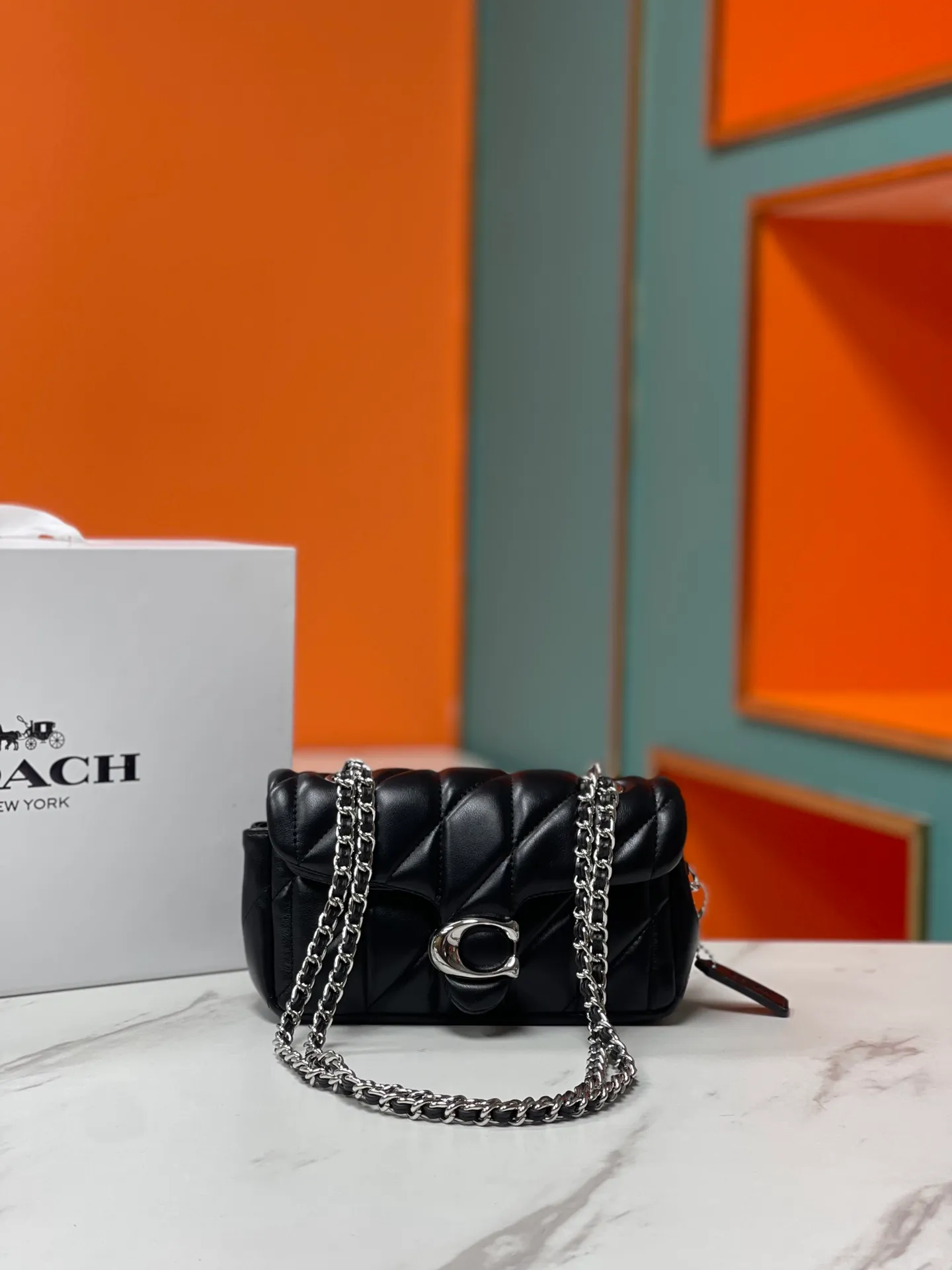 Top original order, batch 460💰Coach new product model CP398 quilting tabby chain tabby with quilting technology, cool dark buckle, low-key and high-end silver buckle. Choose the size and color you like. Size 21/10