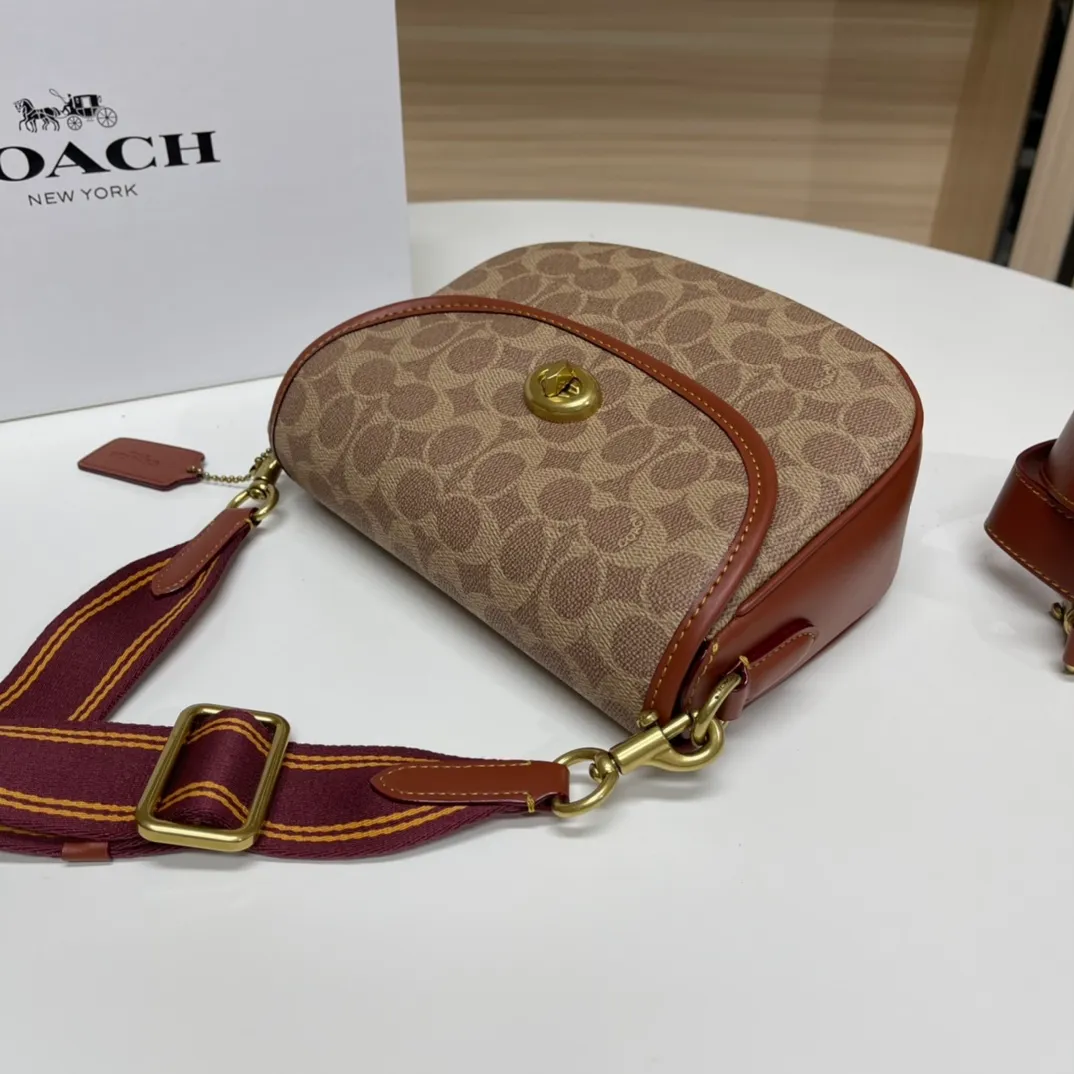 Top original order batch 460💰coach/Coach new ca094. Willow Saddle vintage saddle bag crossbody bag, 2 shoulder straps can be matched with different styles, can be salty or sweet, super classic and beautiful ~ 22x17x7.5cm