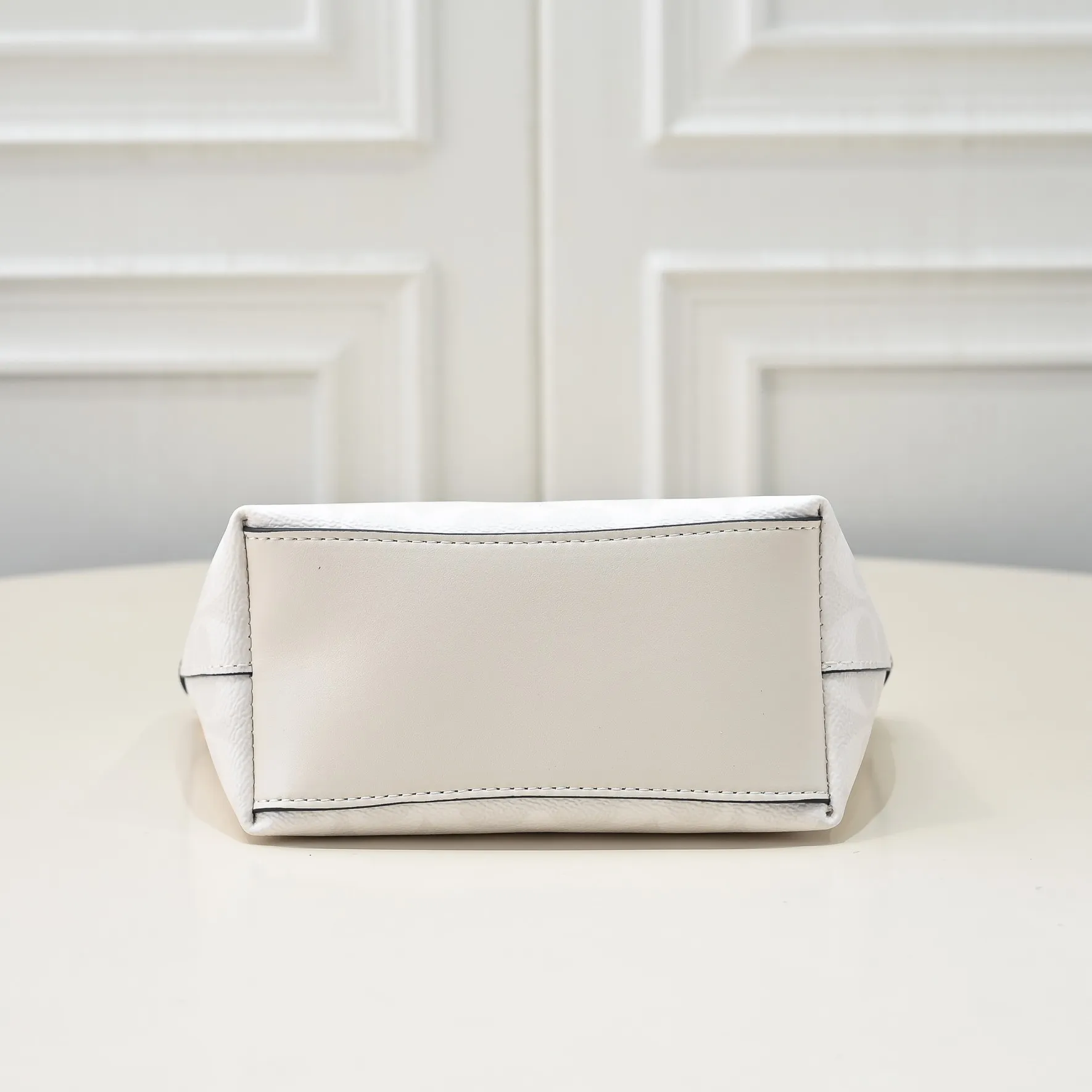 P300【Top original order】Model number: CW032 Size: 20*14*9cm