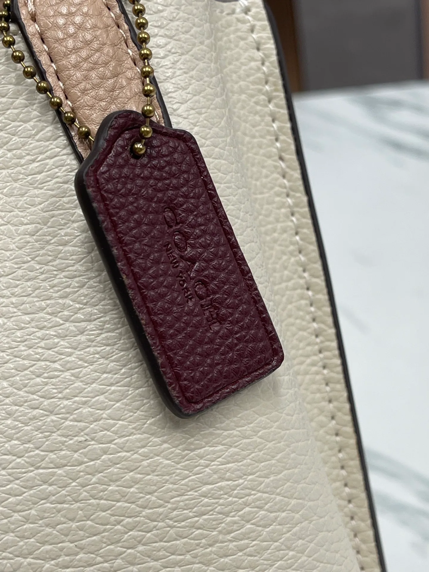 Batch 400💰Coach/Coach new counter 2024 CR676 CR675 new Willow tote bag mini size pebbled full cowhide, the bag has compartments and small girls can completely handle it, size: 16.5