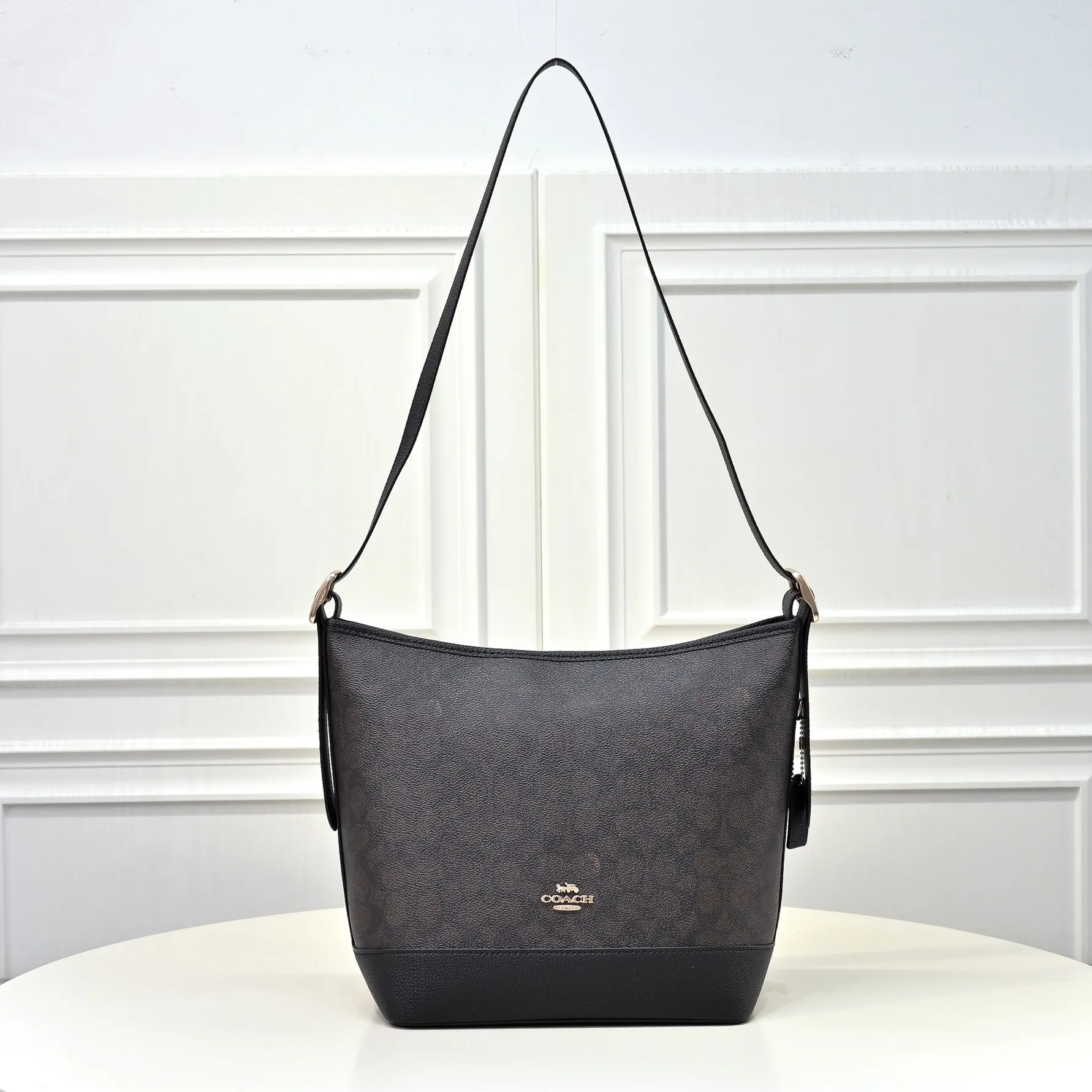 P380 [Top original order] Style number: CBH20 Size: 23*28.5*11.5cm