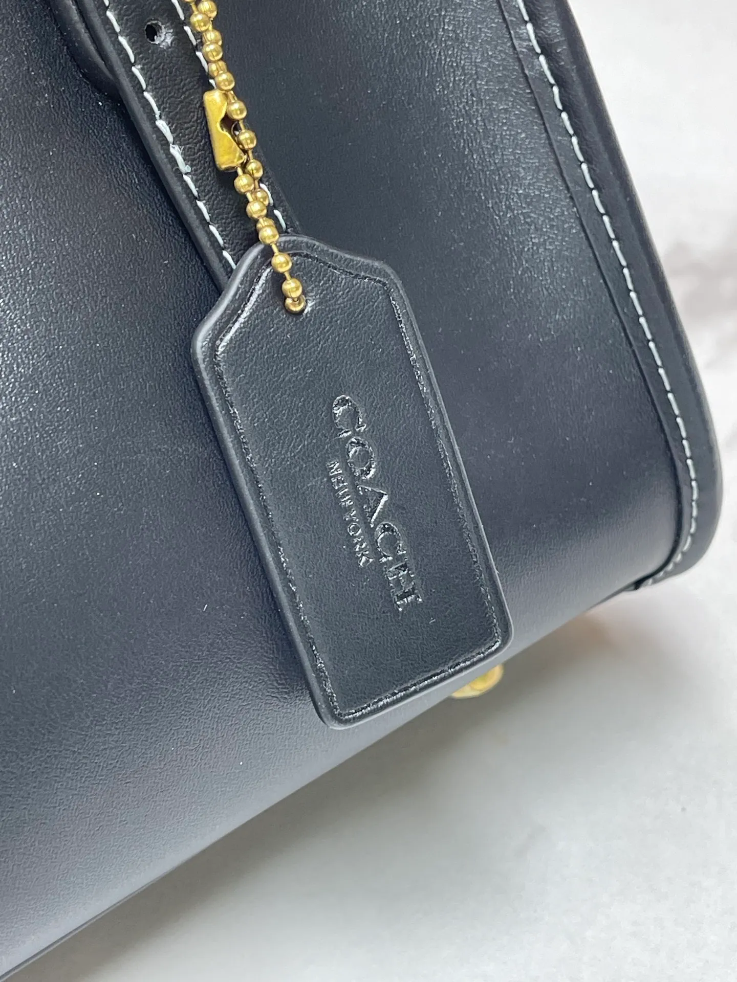 Top original order batch 420💰coach/Coach new October new product CM565 Swing Zip handbag, exquisite and versatile, especially recommended, very cost-effective, 25X15X8