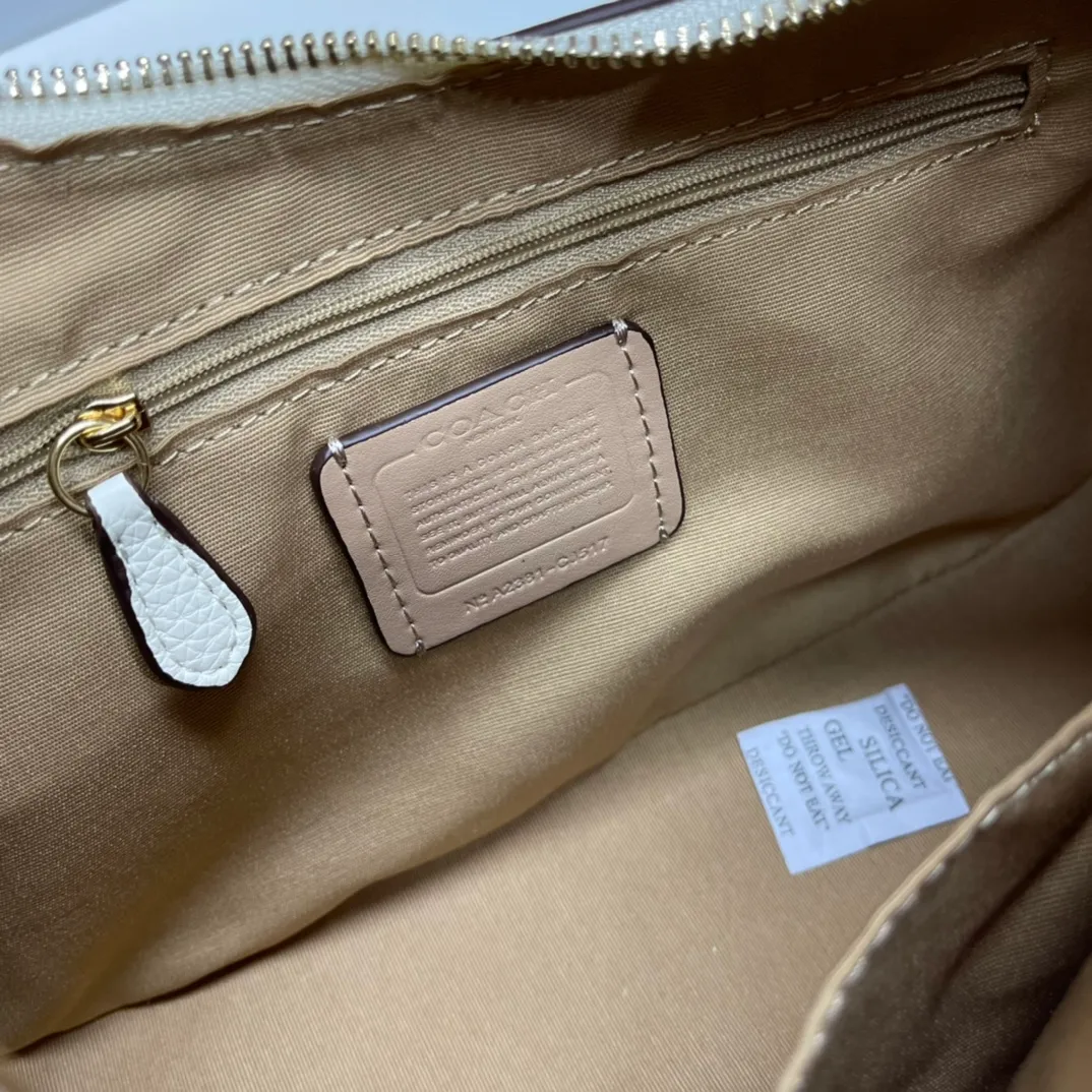 Top original order batch 430💰COACH/Coach official outlet style women's leather college style single shoulder crossbody handbag armpit bag. Model CJ517. 29 X23 X23