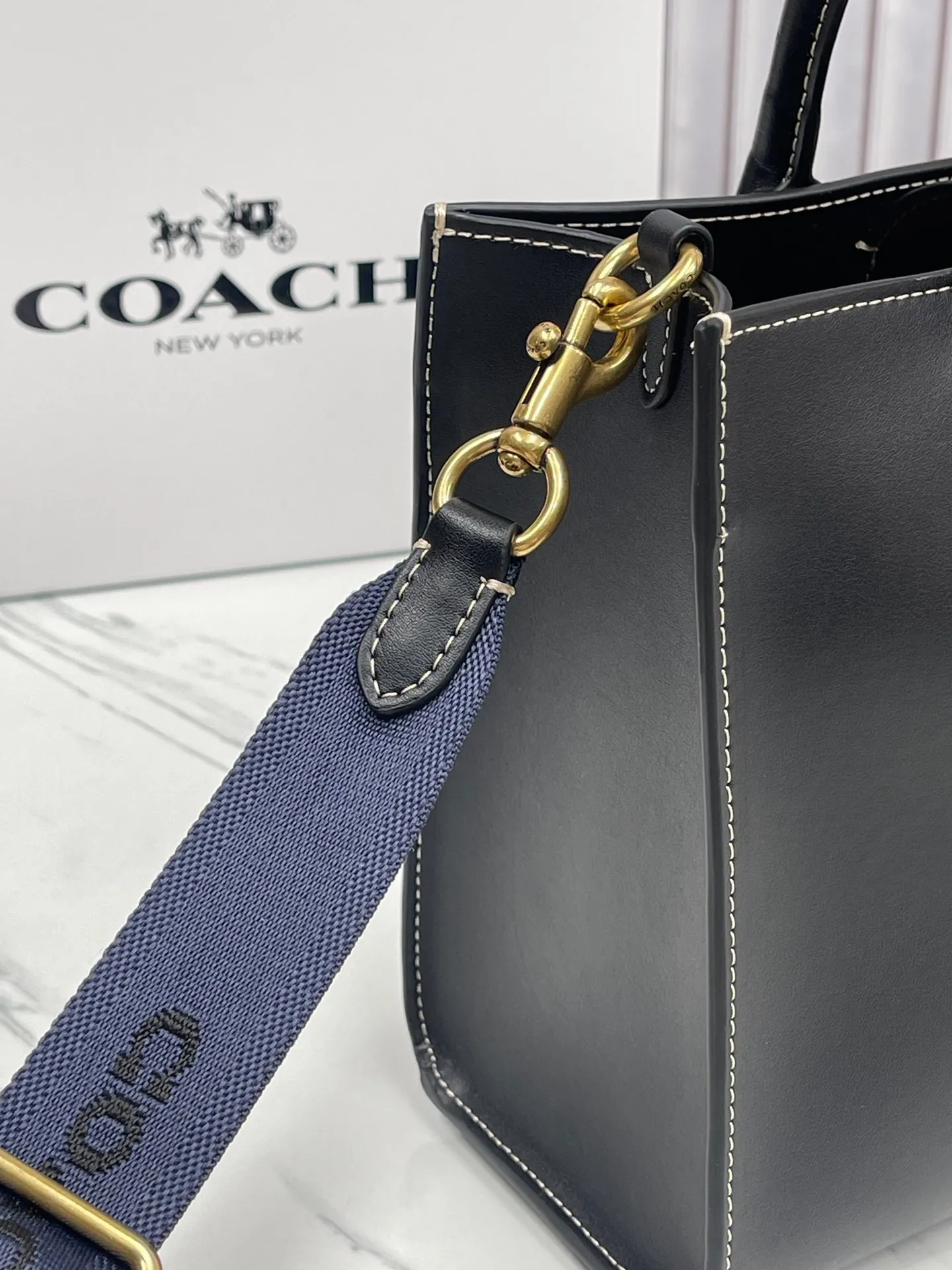 Top original order batch 460💰coach/Coach new CR680 counter new ACE carriage pattern women's tote bag same style single shoulder crossbody handheld tote bag double shoulder strap design 26X20.5X12