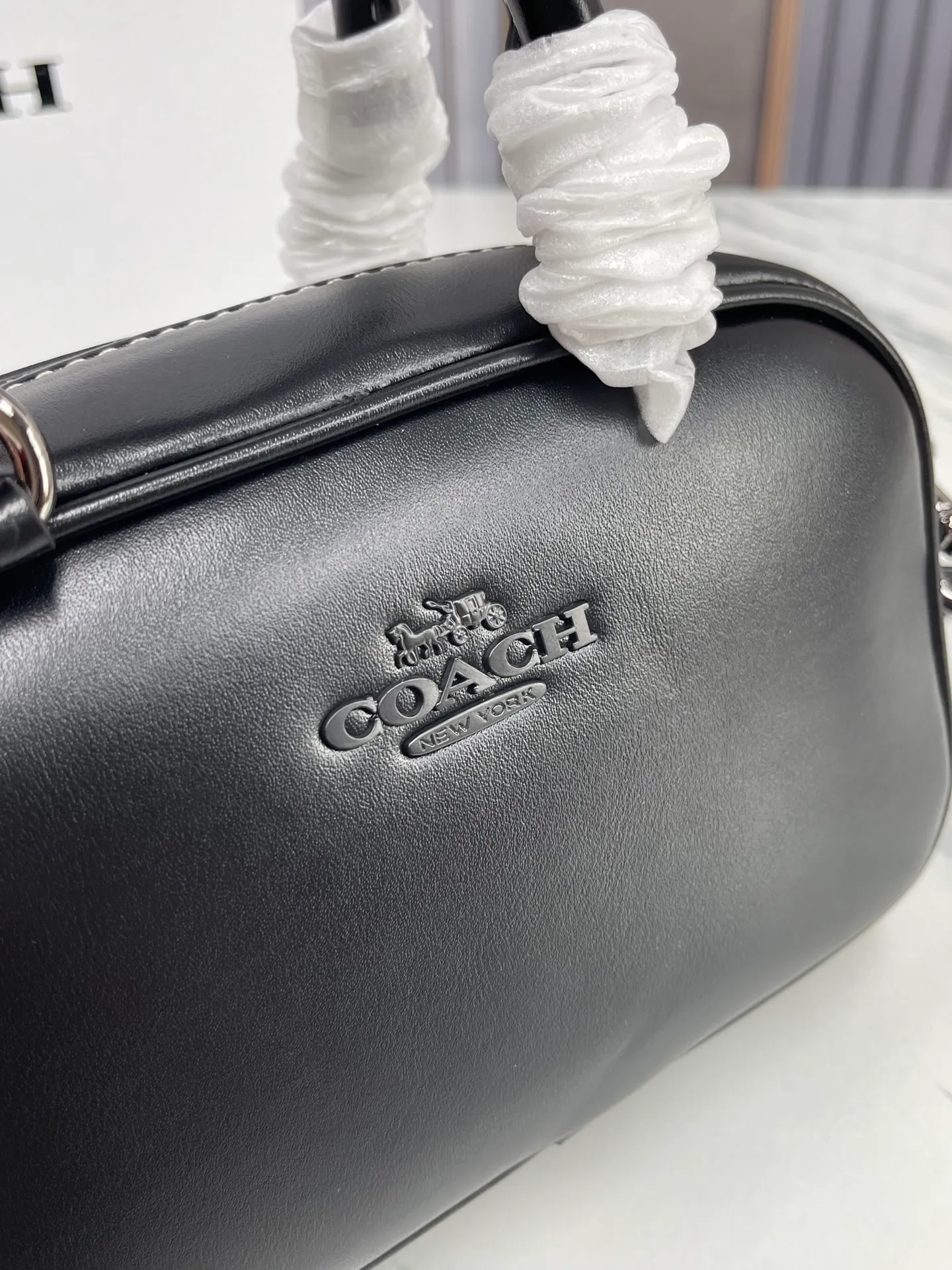 Top original order P390¥💰coach/Coach’s new Andrea in June is really not to be missed. CT768 Andrea series, the appearance is too good! Simple and fashionable, versatile and practical! It’s very respectable whether for personal use or as a gift! Size 21/11/7.