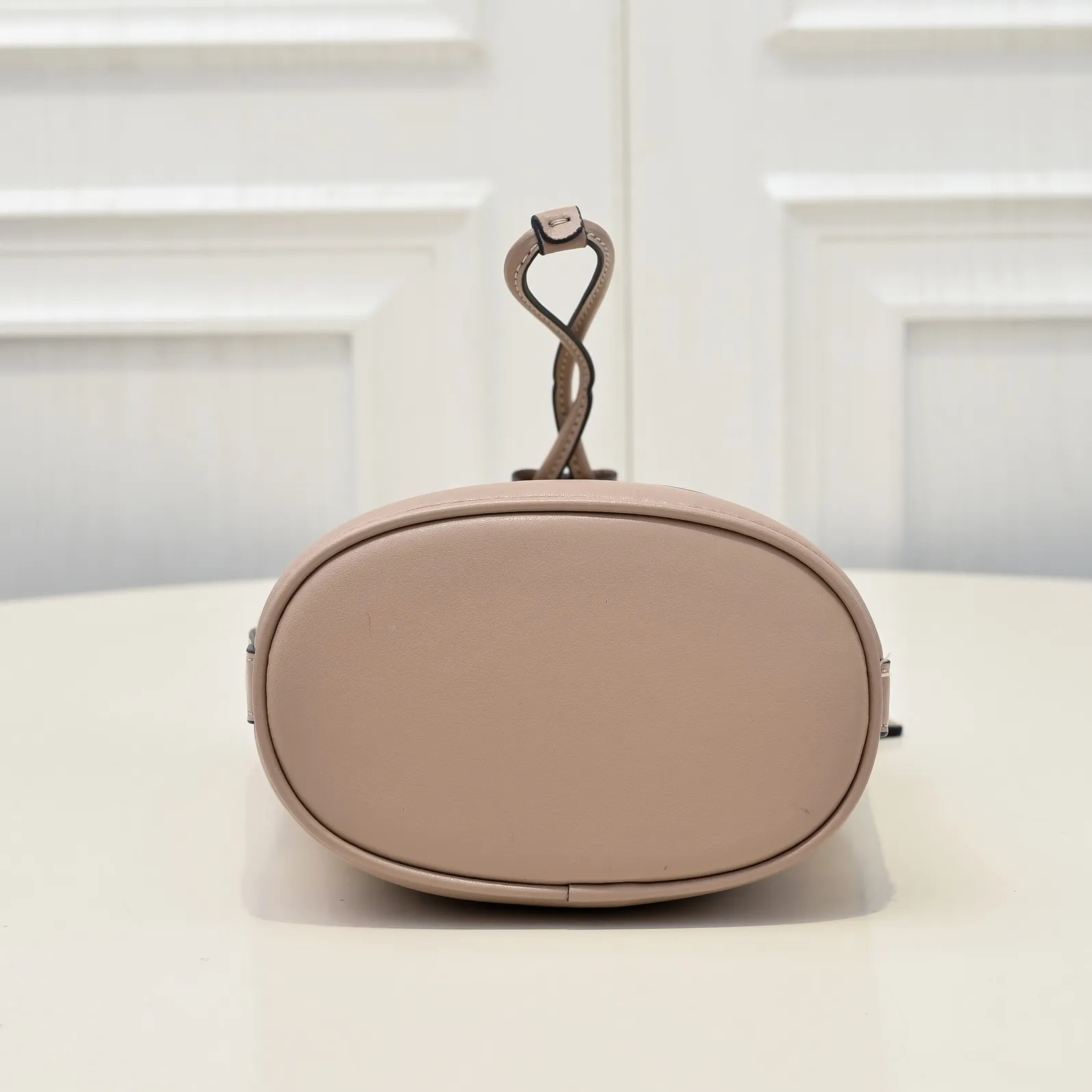 P360 [Top original order] Style number: CW299 Size: 14*16.5*9cm