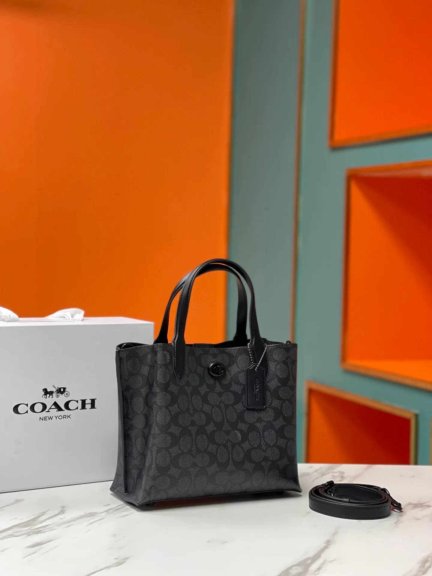 Top original order batch 420💰 coach/Coach new counter model new willow tote24 portable crossbody bag, c8562, mini, size 24.20.10,