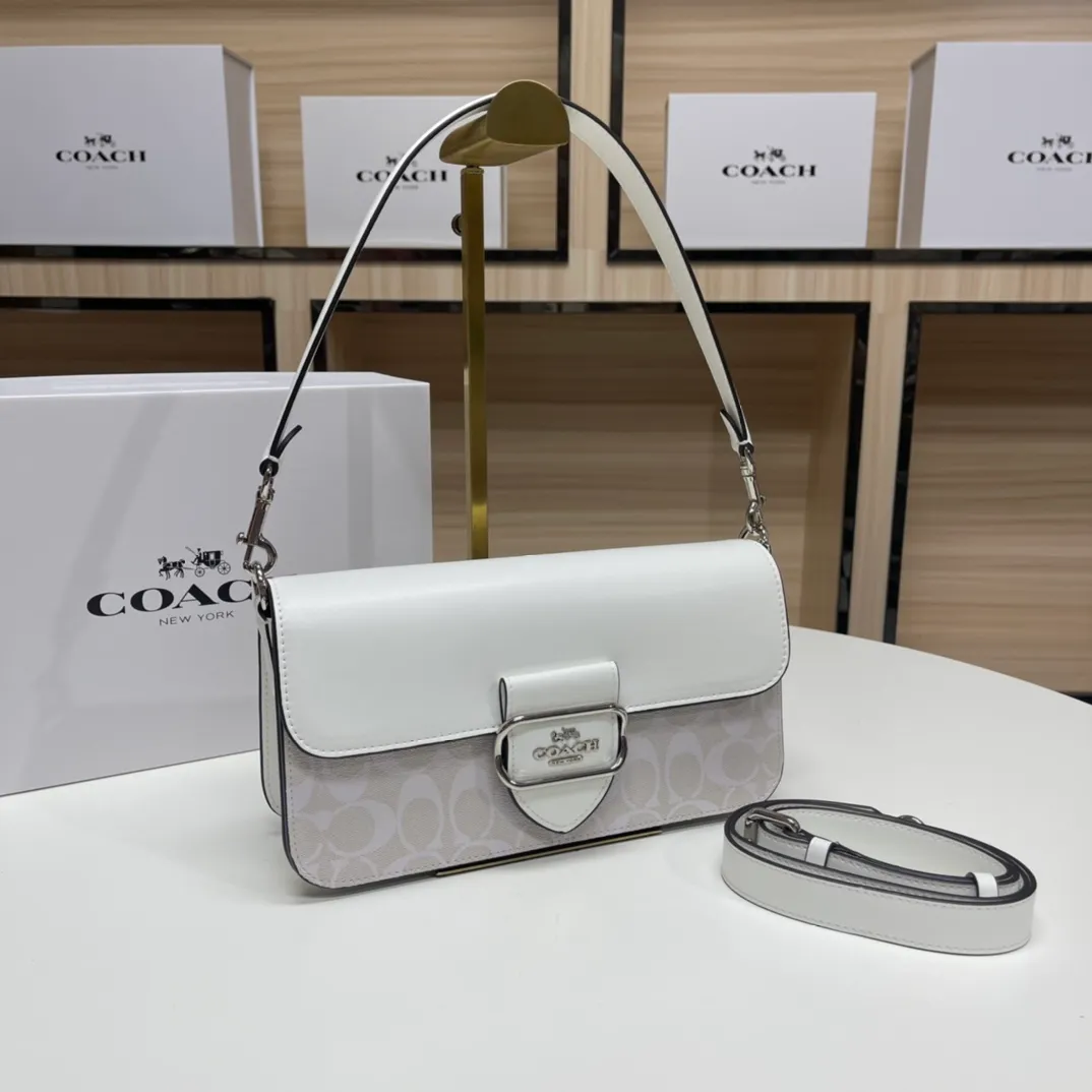 Top original order, batch 500💰COACH/model CJ617 Coach Outlet new color women's bag PVC color matching classic logo MORGAN shoulder bag armpit bag. Size 26X14X6