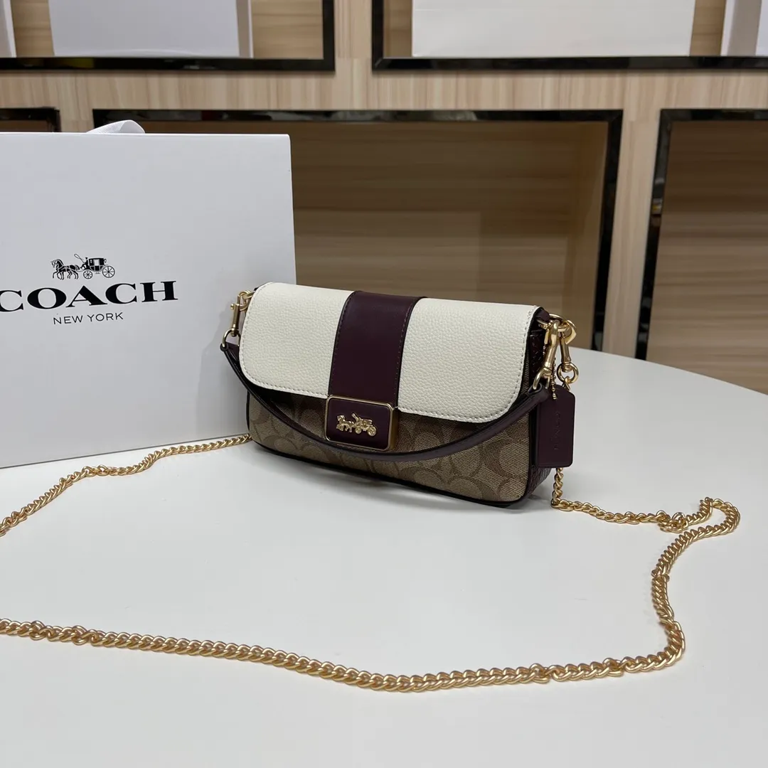 Top original order, batch 420💰COACH classic outlet new GRACE clamshell shoulder crossbody bag for women, model CC033. Size: 22X12.5X5.5