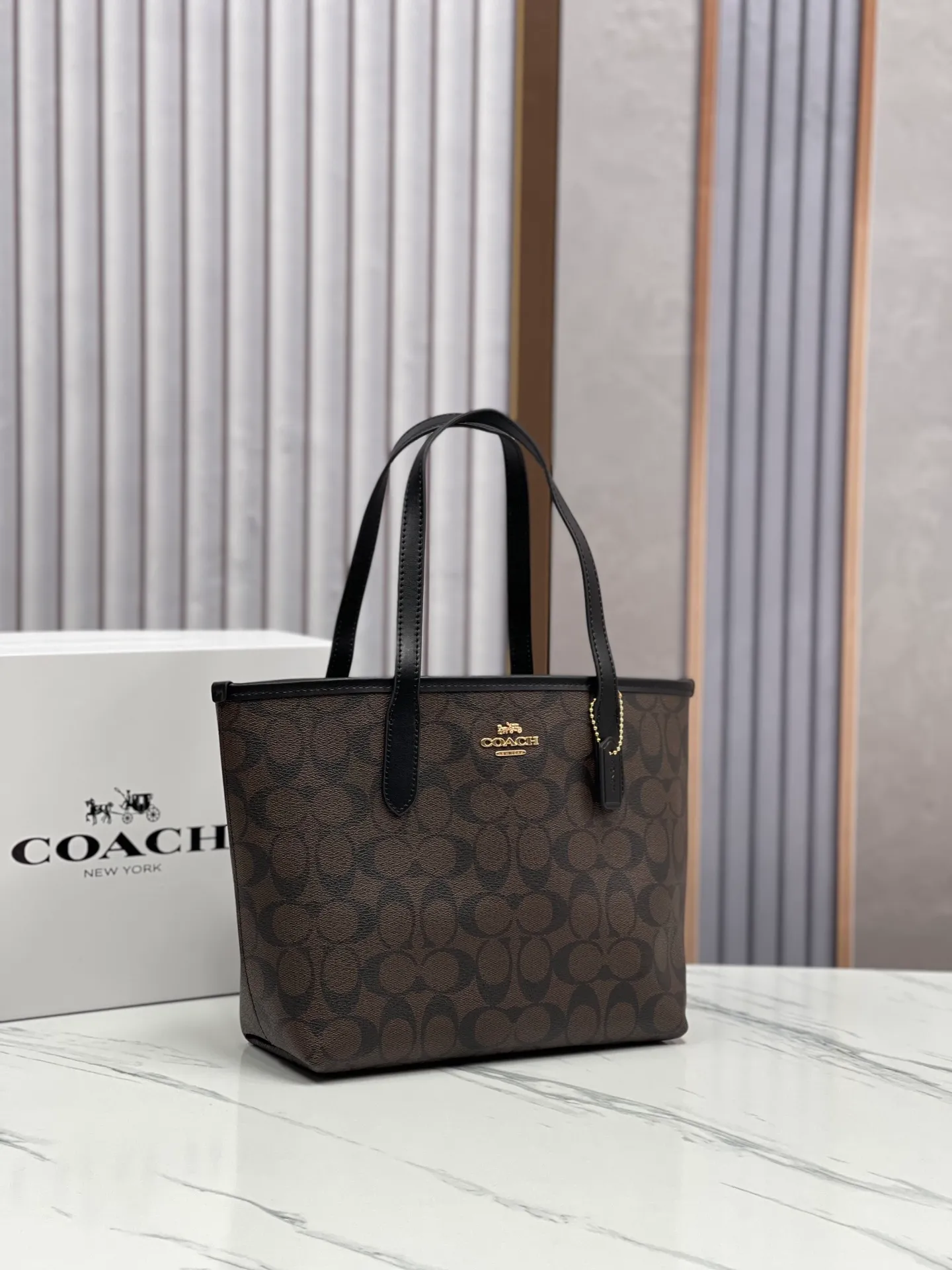 Top original order batch 340💰coach/Coach new new product CN733 CN183 Latest carriage mini double-sided tote bag shopping bag top original order batch VC with leather CITY classic logo coated canvas with smooth leather details. Internal zip pocket. Size 23·11·20.5