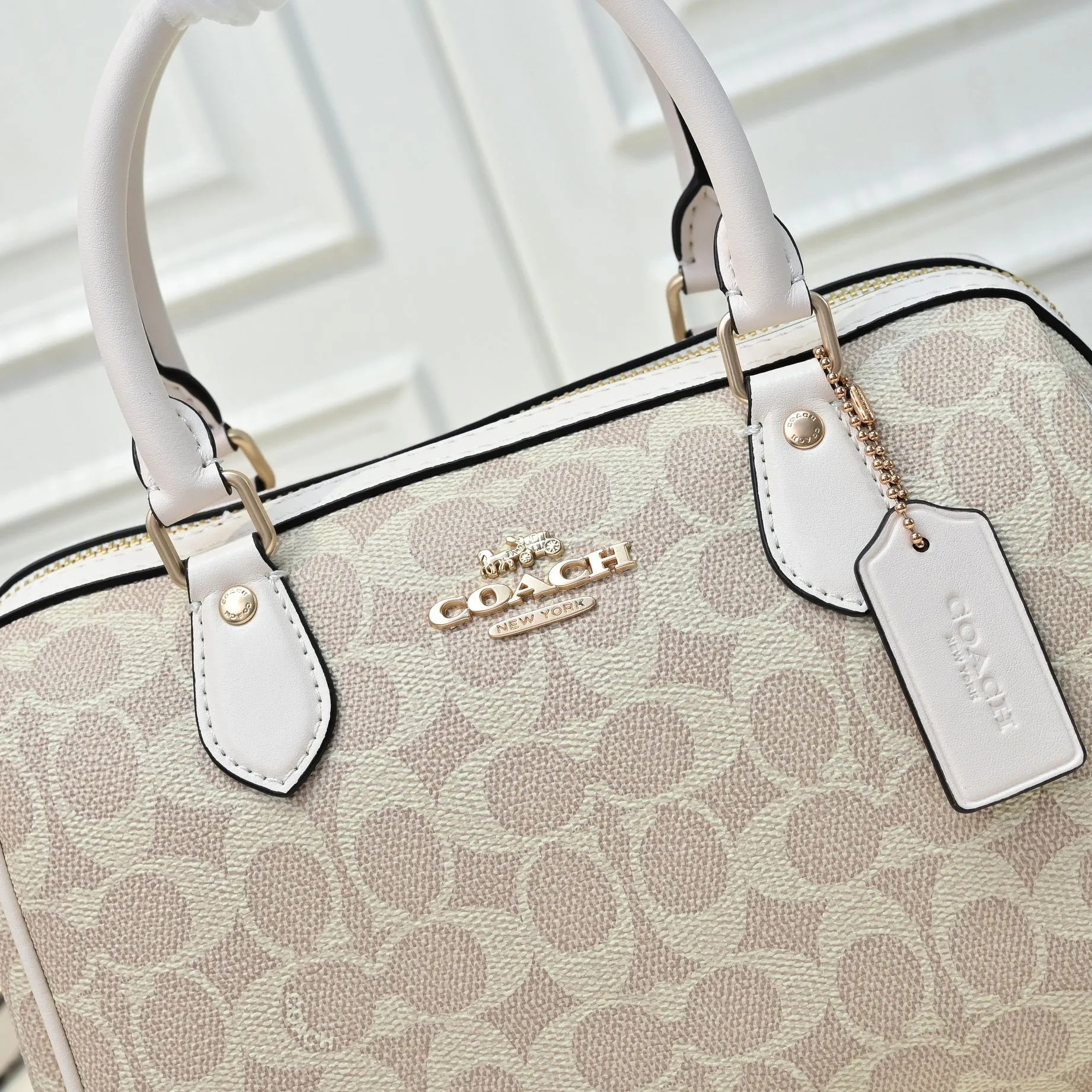 P380 [Top original order] Style number: CV961 Size: 25*15*12cm