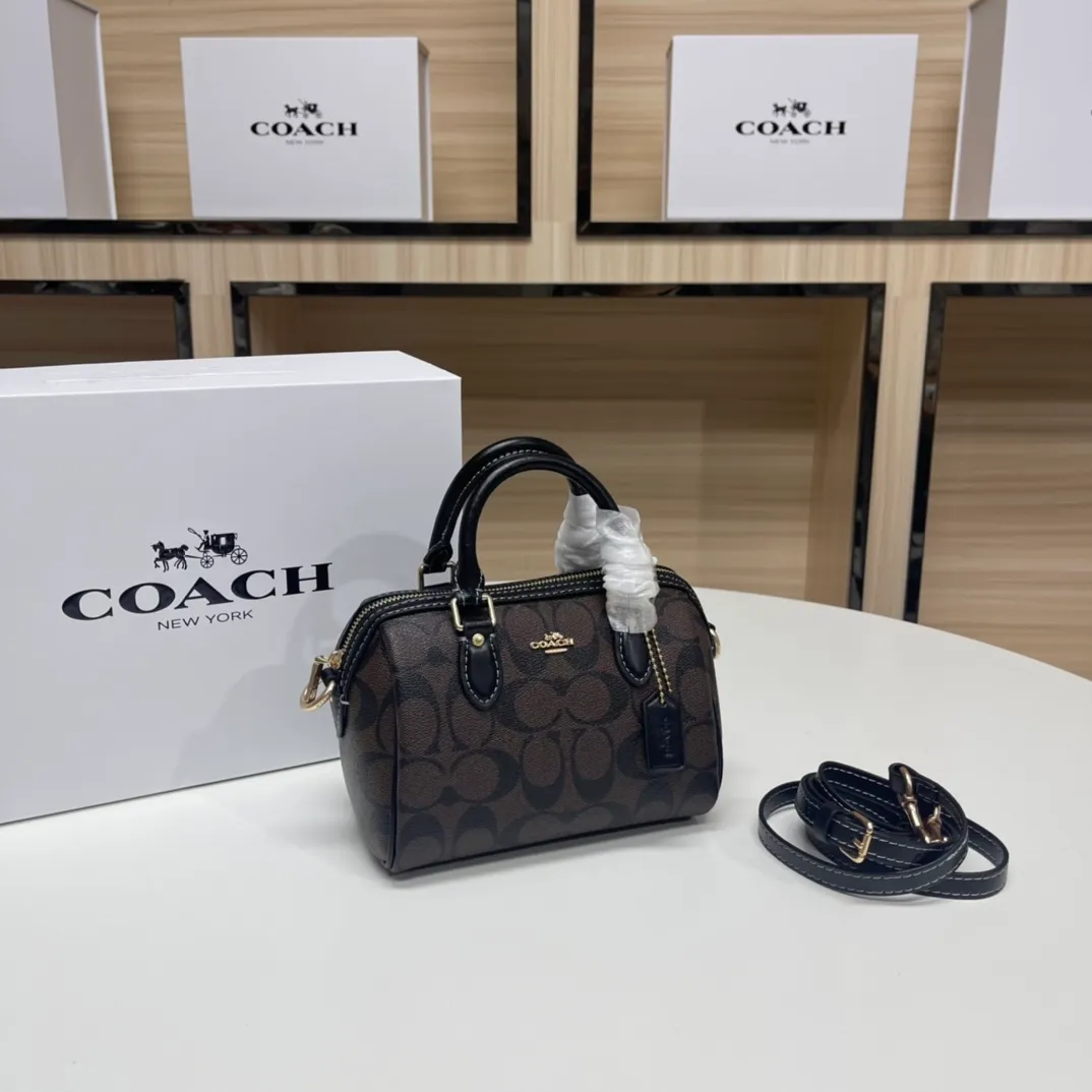 Top original order, batch 400💰COACH/Coach's new women's MINI ROWAN portable shoulder crossbody bag Boston small. CH370 CH159 CH469 CH160 size 16.5×11×9. .