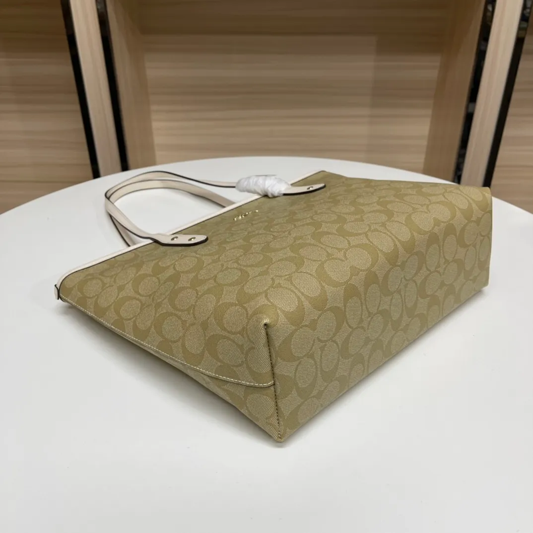 Top original order, batch 380💰Coach F58292 new shopping bag, classic C logo. Practical and versatile, can be used all year round, large capacity. Versatile! Size: 29*27*14