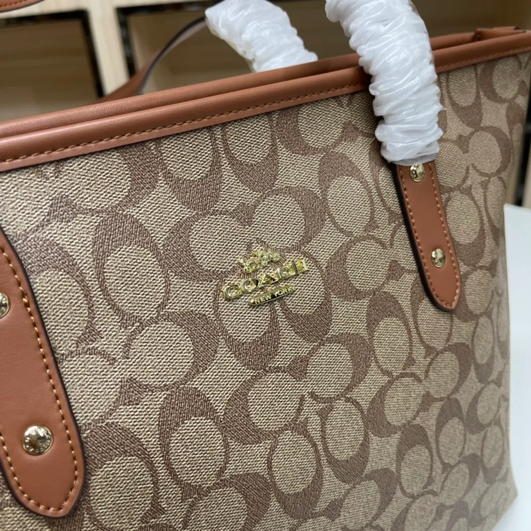 Top original order, batch 380💰Coach F58292 new shopping bag, classic C logo. Practical and versatile, can be used all year round, large capacity. Versatile! Size: 29*27*14