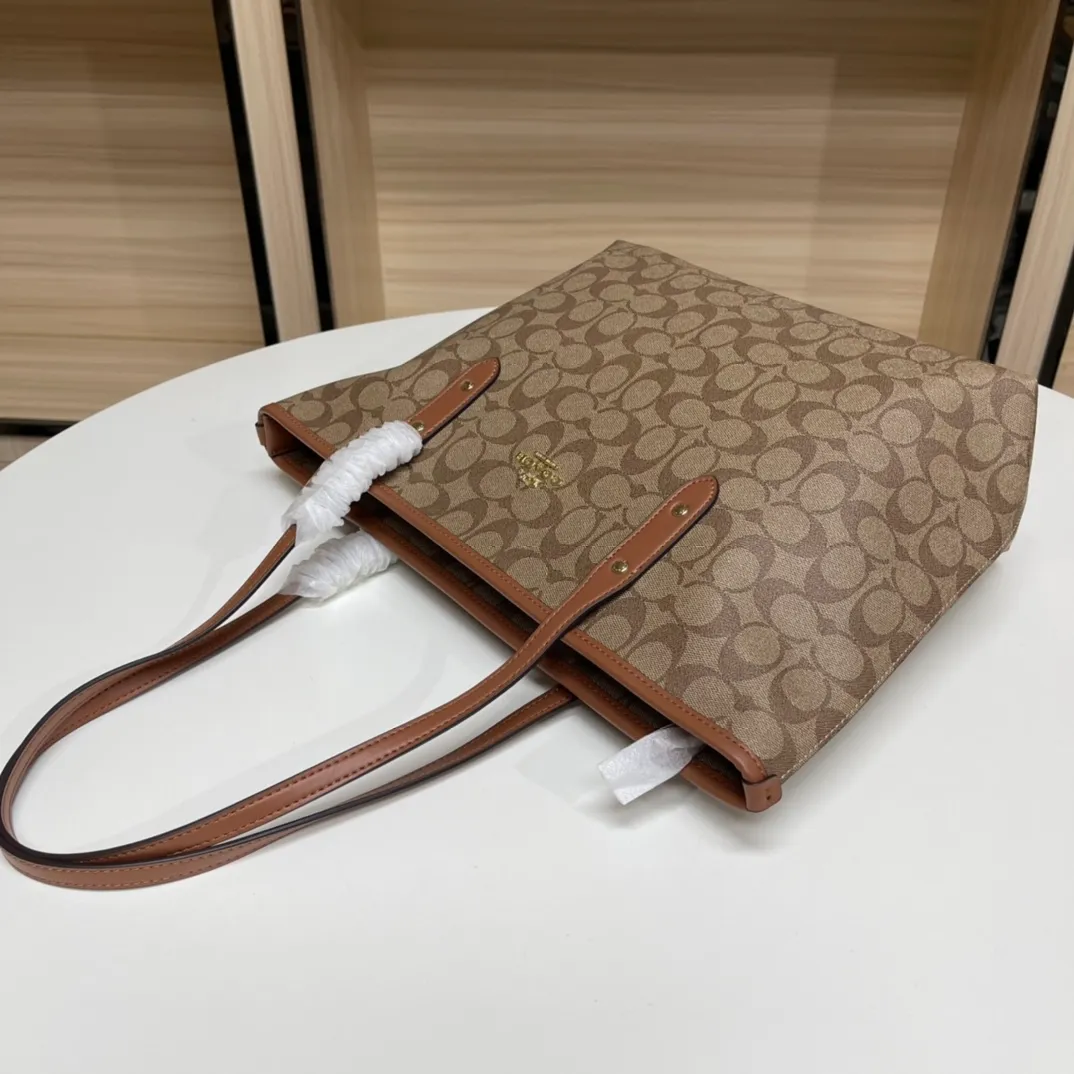 Top original order, batch 380💰Coach F58292 new shopping bag, classic C logo. Practical and versatile, can be used all year round, large capacity. Versatile! Size: 29*27*14