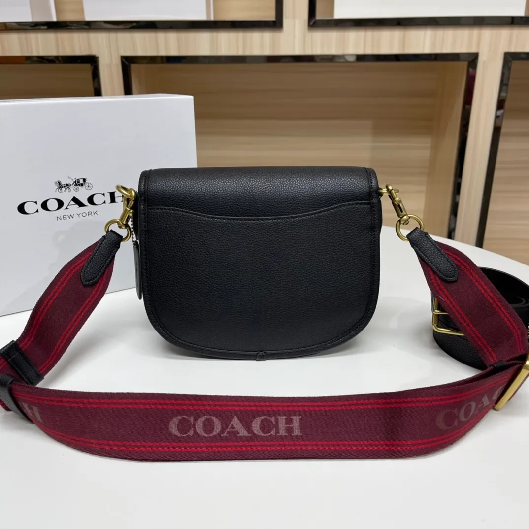 Top original order batch 460💰coach/Coach new ca094. Full leather, black, Willow Saddle vintage saddle bag, crossbody bag, 2 shoulder straps can be matched with different styles, it can be salty or sweet, super classic and beautiful ~ 22x17x7.5cm