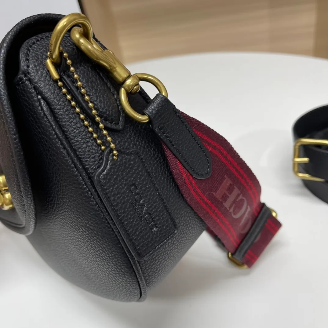 Top original order batch 460💰coach/Coach new ca094. Full leather, black, Willow Saddle vintage saddle bag, crossbody bag, 2 shoulder straps can be matched with different styles, it can be salty or sweet, super classic and beautiful ~ 22x17x7.5cm