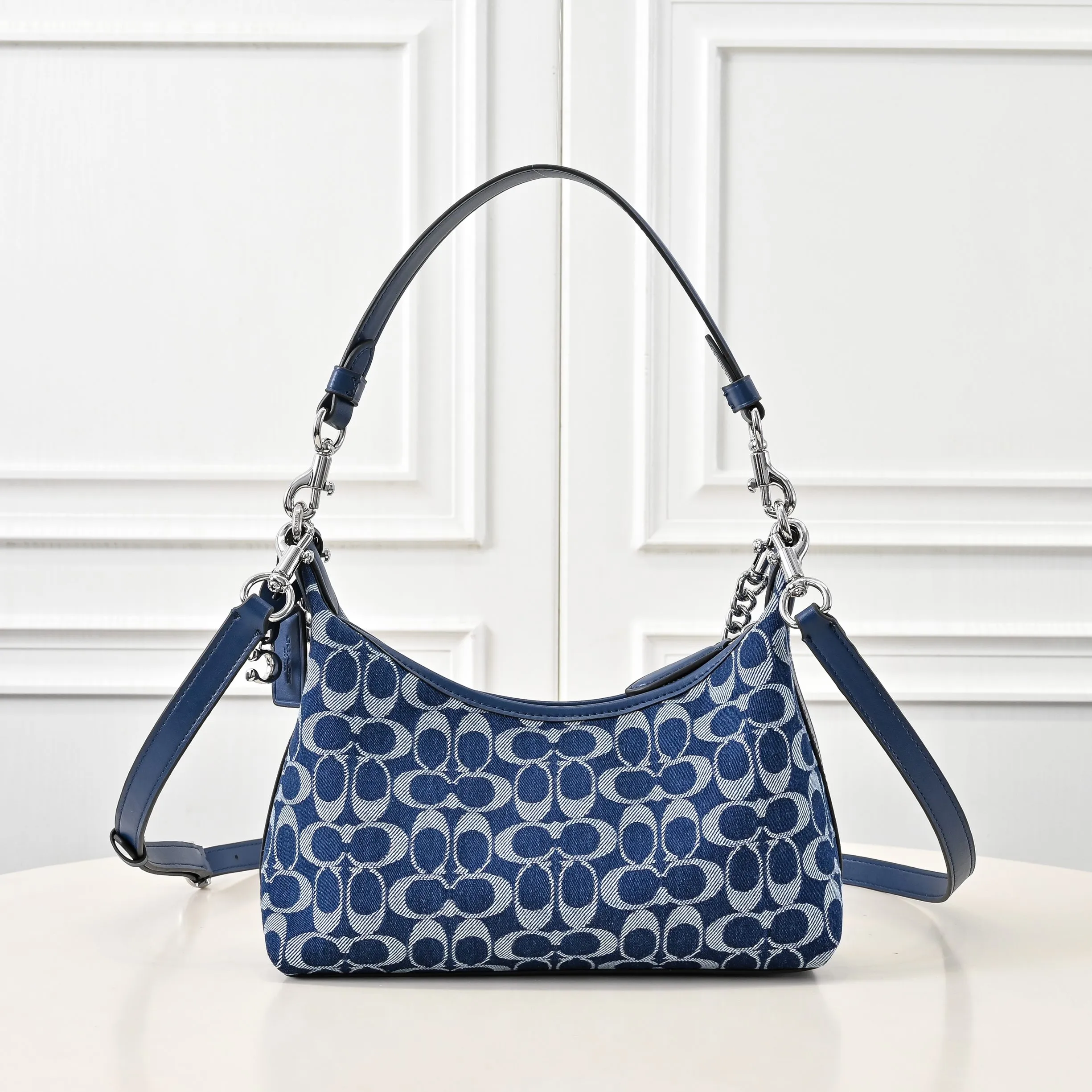 Style number: CAM27 Size: 27.5*11.5*10.5cm