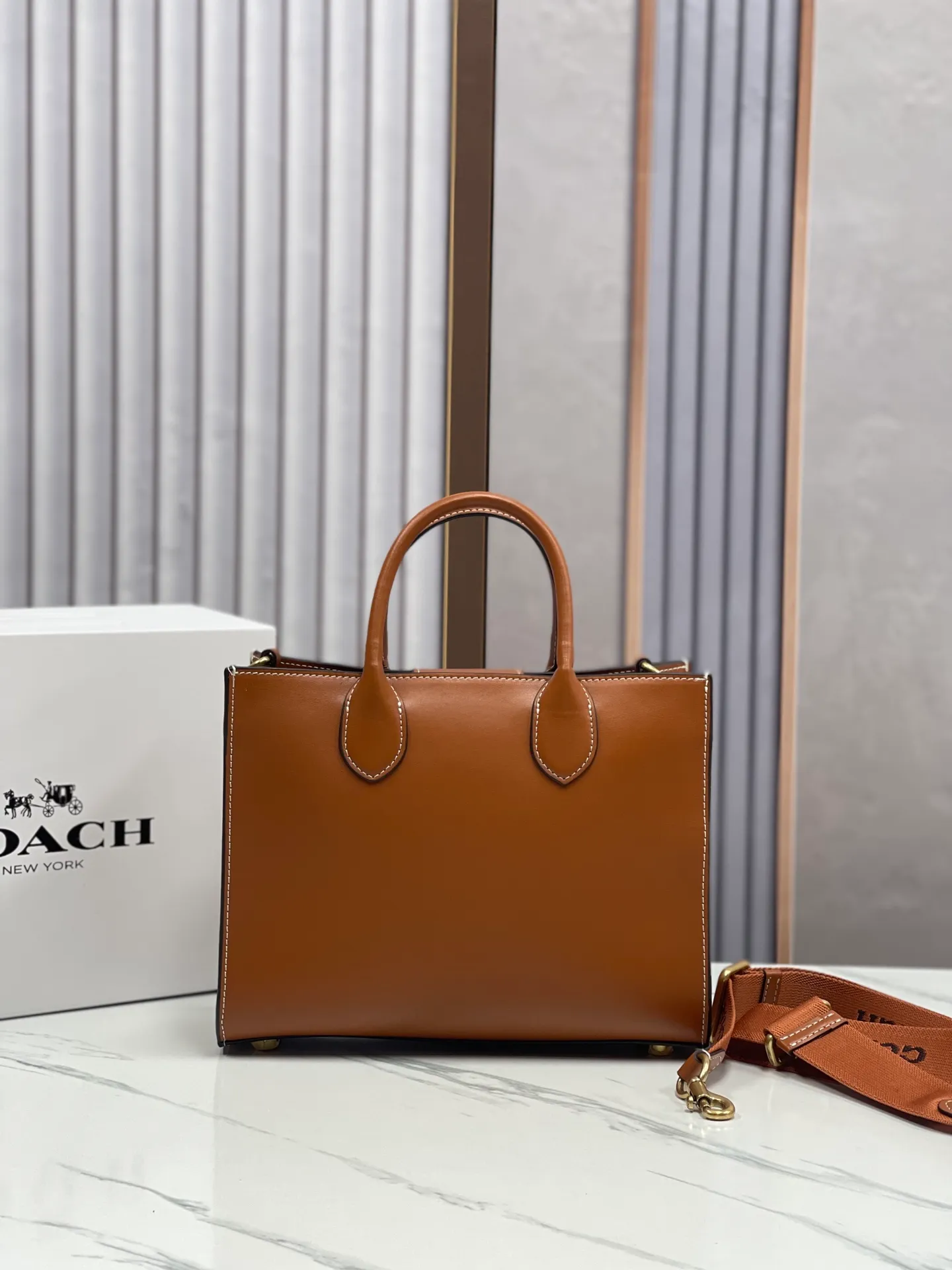 Top original order batch 460💰coach/Coach new model CR681 counter new ACE carriage pattern women's tote bag single shoulder crossbody handheld tote bag double shoulder strap design size: 26X20.5X12