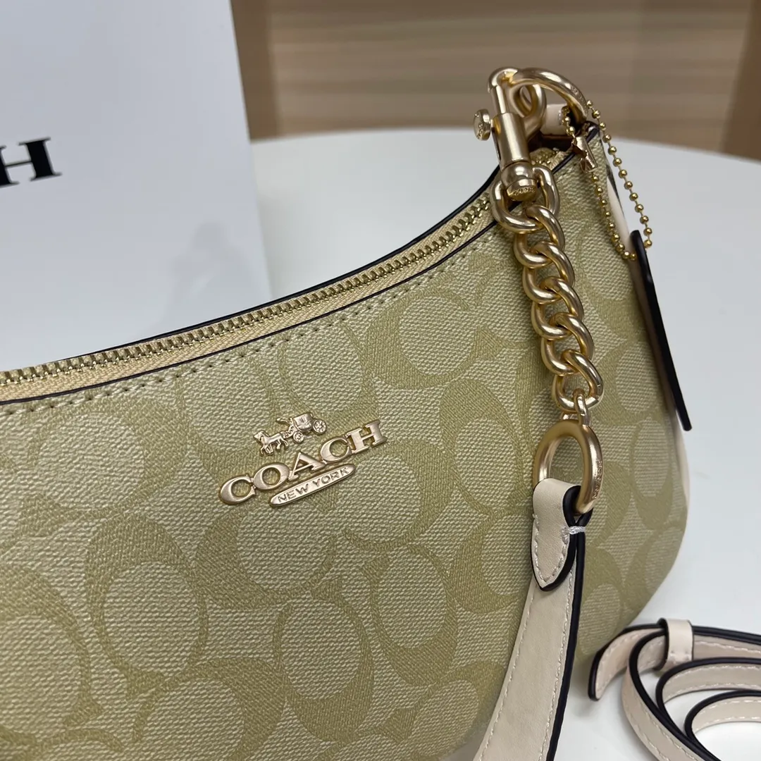 Top original order batch 380💰coach/Coach new armpit bag new model in stock. Model 548, 209, 173. C's Outlet women's bag color-blocked TERI shoulder bag. . DETAILS details Material: cow leather 2 credit card slots Built-in multi-function pocket Top zipper closure, fabric lining Detachable handle with vertical length of 21cm Detachable shoulder strap with vertical length of 58cm, can be used for shoulder or crossbody Dimensions: 24.5cm (length) × 15.5cm (height) 7.5cm (width),