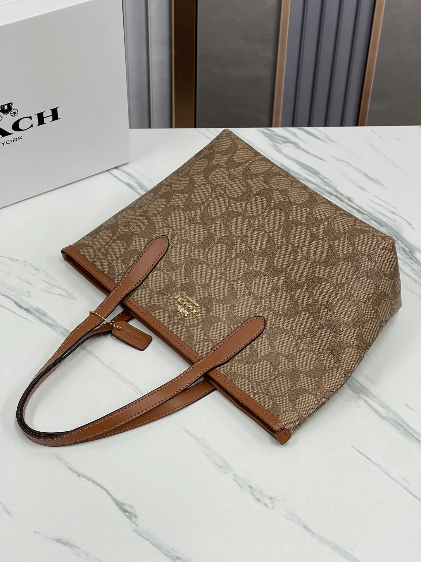 Top original order batch 340💰coach/Coach new new product CN733 CN183 Latest carriage mini double-sided tote bag shopping bag top original order batch VC with leather CITY classic logo coated canvas with smooth leather details. Internal zip pocket. Size 23·11·20.5