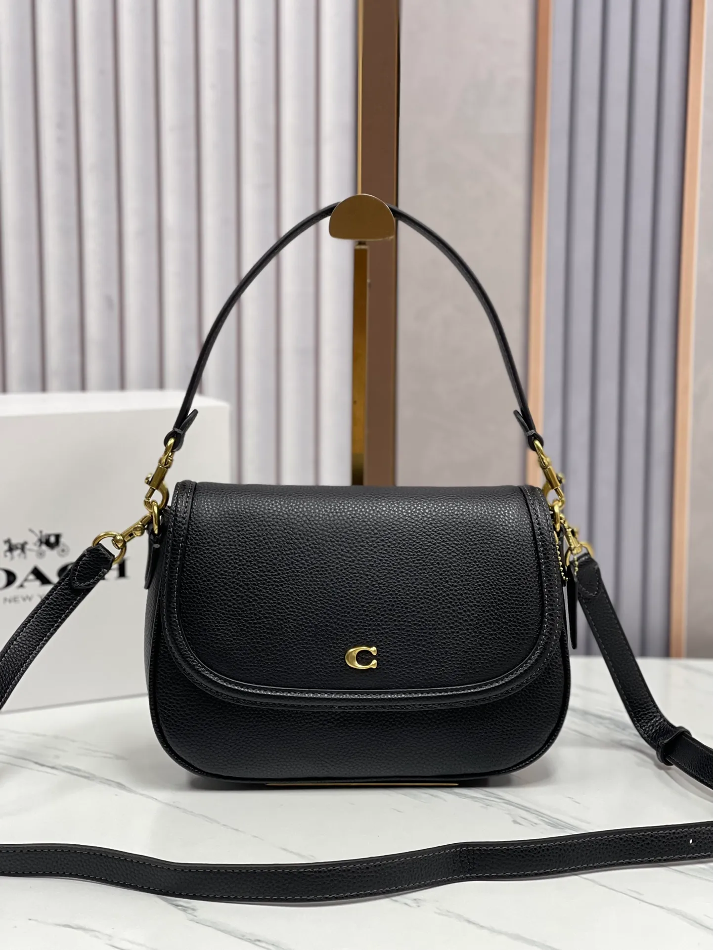 Top original order batch 460💰COACH/Coach new counter synchronization·new product women’s classic logo LEGACY shoulder bag presbyopic, model CU099, size 25.5*18.5*7