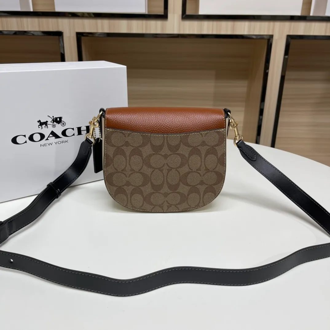 Top original order batch 520💰Coach/Coach new model❤, item number CE565, ce567.C Ole ladies classic logo canvas KLEO No. 17 shoulder bag autumn and winter new product luxury and noble 🤞 size 19.5X17X7