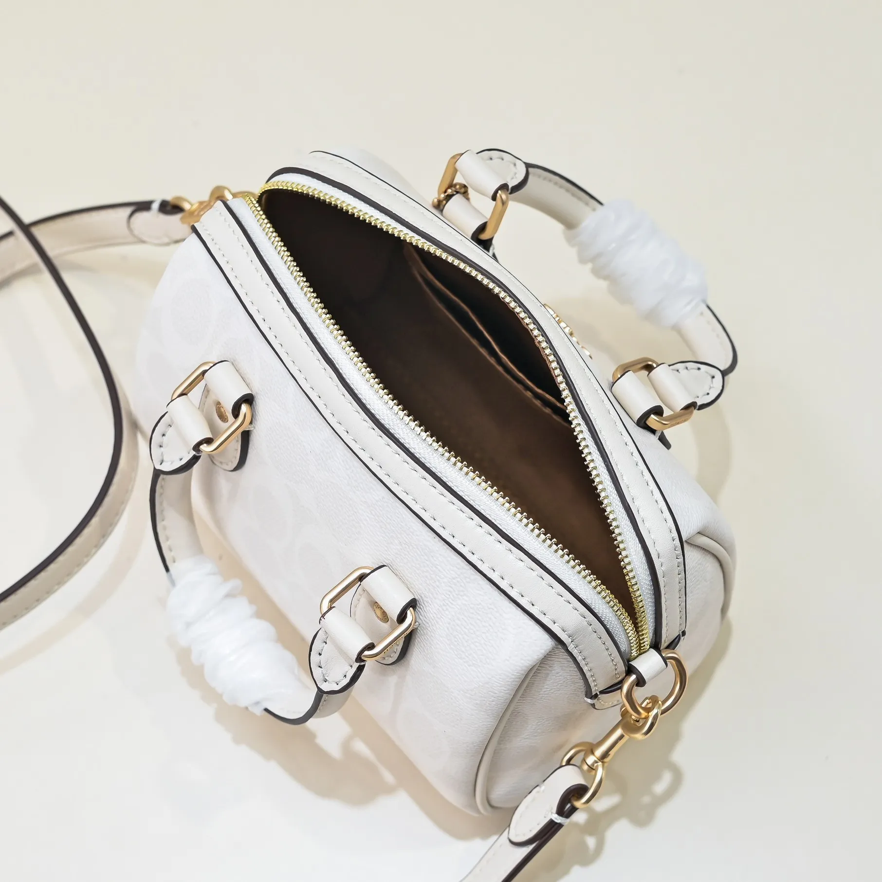P340【Top original order】Model number: CW330 Size: 17.5*12*10cm
