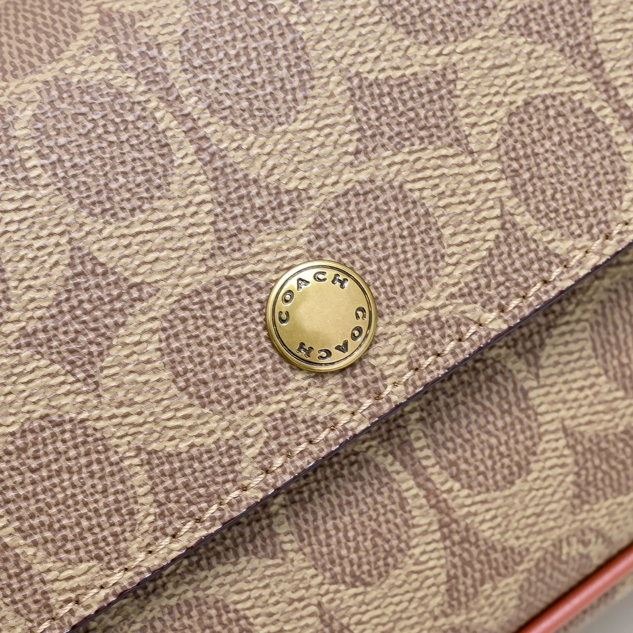Style number: CAN91 Size: 23.5*12*4.5cm