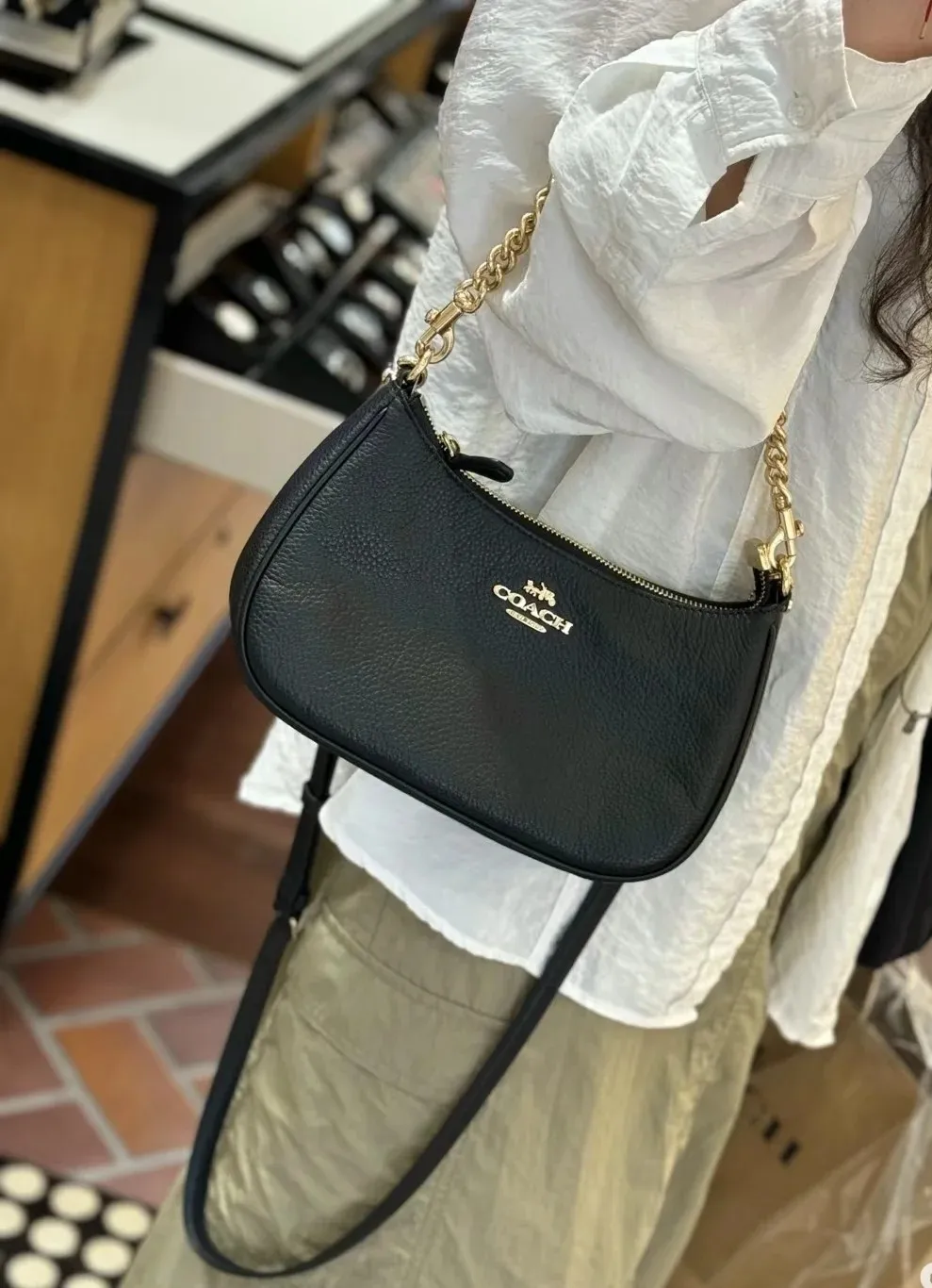 P280 [Top original order] Style number CA209 Size: 24.5cm long x 13cm high x 6cm wide