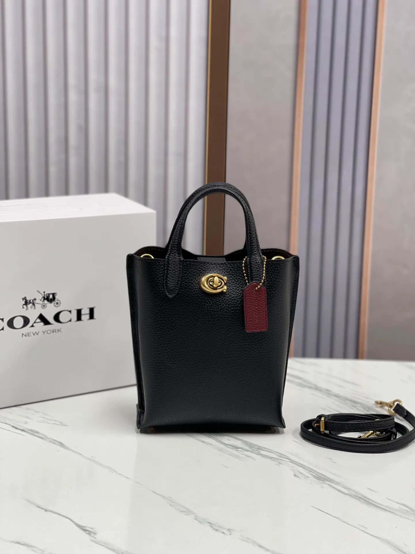 Batch 400💰Coach/Coach new counter 2024 CR676 CR675 new Willow tote bag mini size pebbled full cowhide, the bag has compartments and small girls can completely handle it, size: 16.5