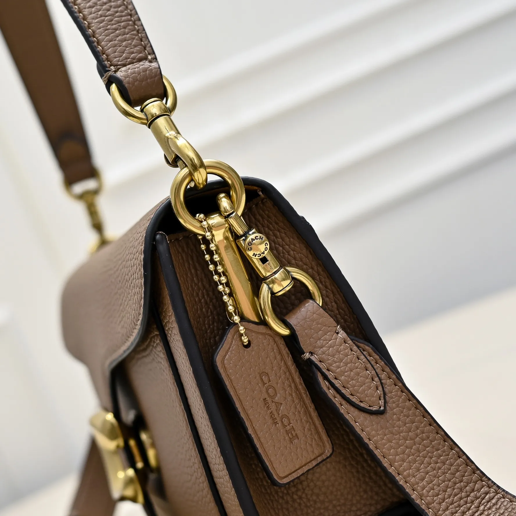 P380【Top original order】Model number: CH857 Size: 26*15*8cm