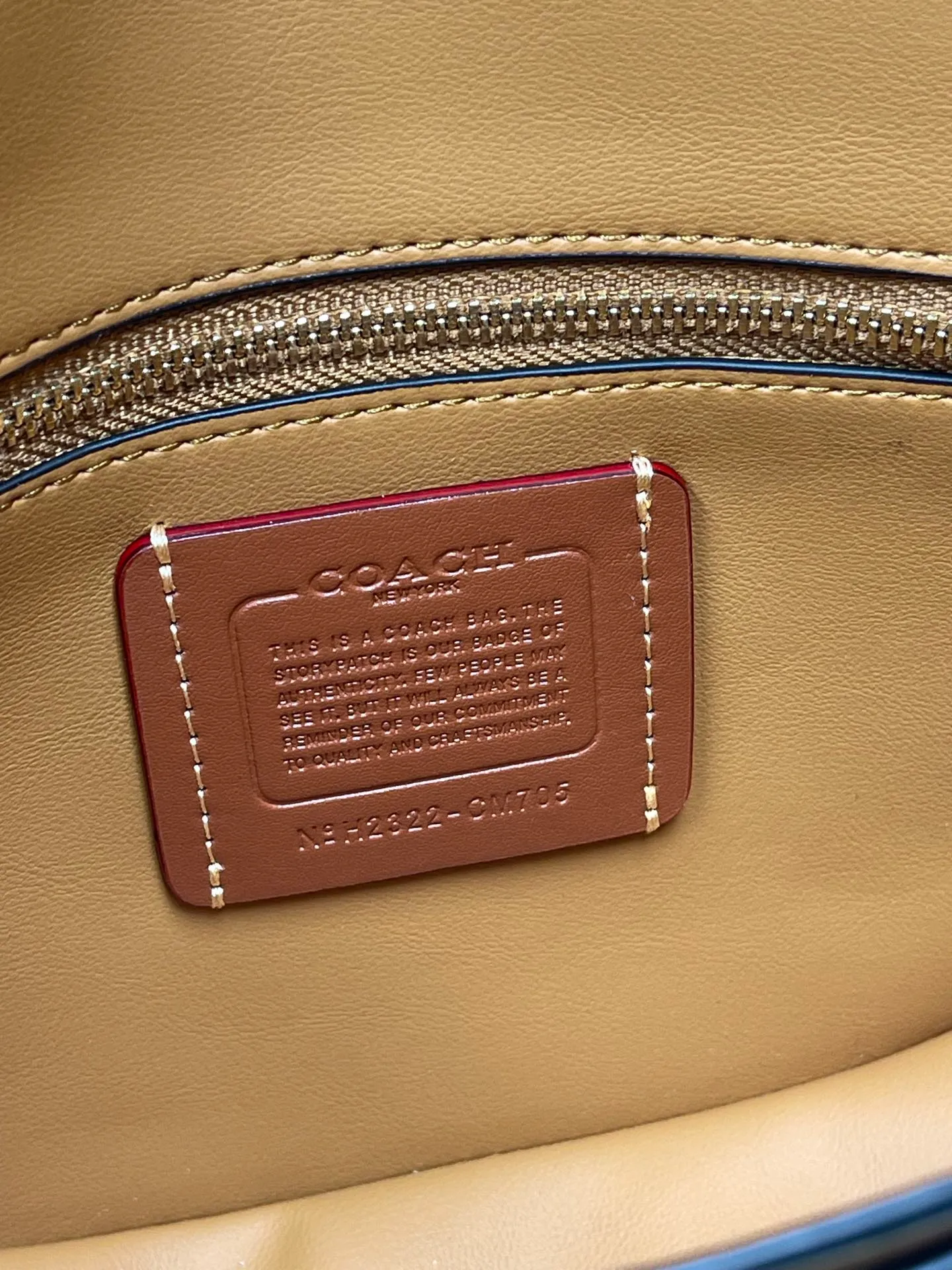 Batch 440💰 Coach’s new counter synchronization model CM705 HARLER shoulder crossbody bag saddle bag, minimalist and casual, casual and versatile item ~ 22x17.5x6cm