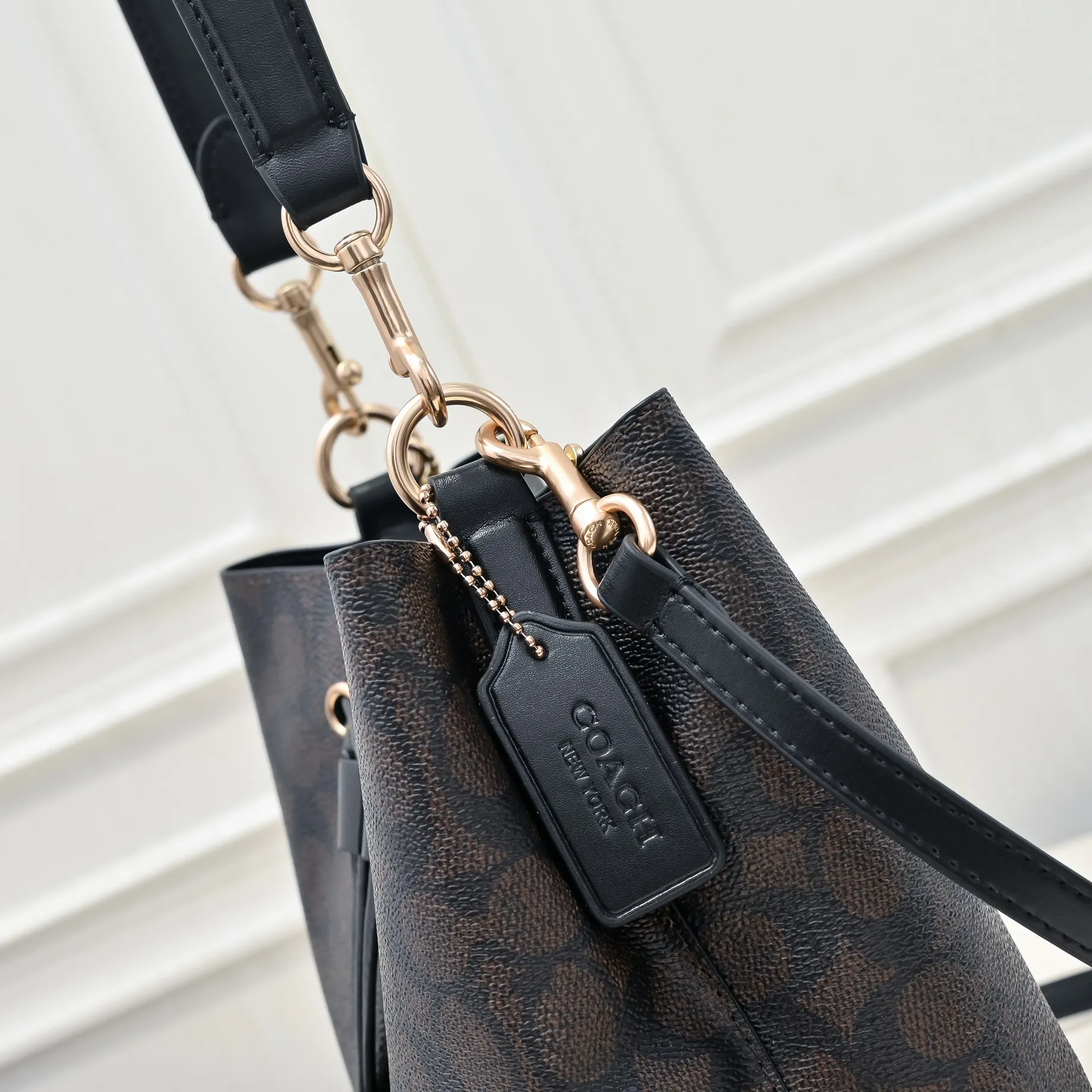 P380 [Top original order] Style number: CBH07 Size: 21.5*21.5*14cm