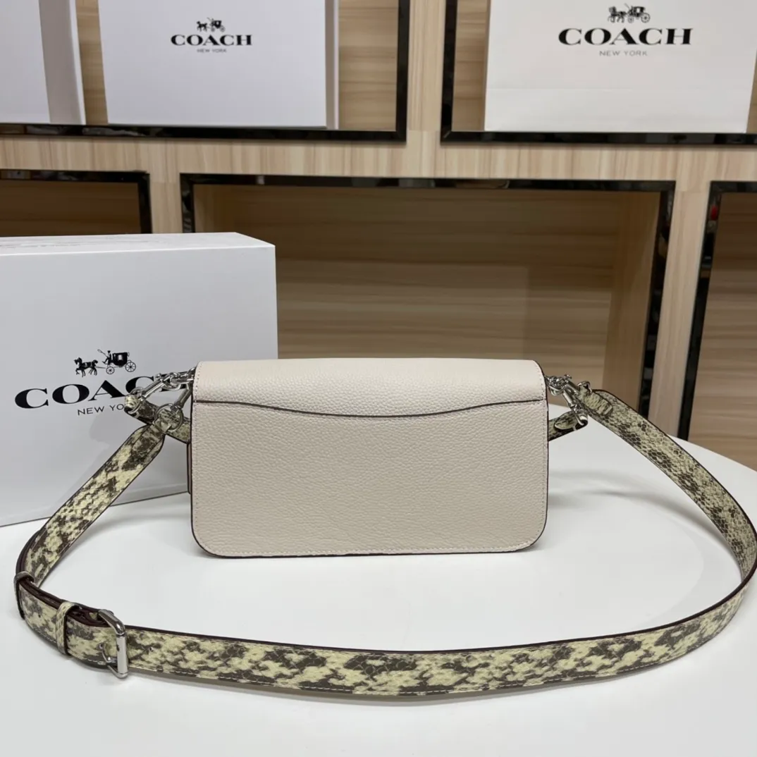 Batch 520💰COACH/model CE560 Coach outlet women's bag color matching classic logo MORGAN shoulder bag armpit bag, hijab with first-layer cowhide, size 26X14X6