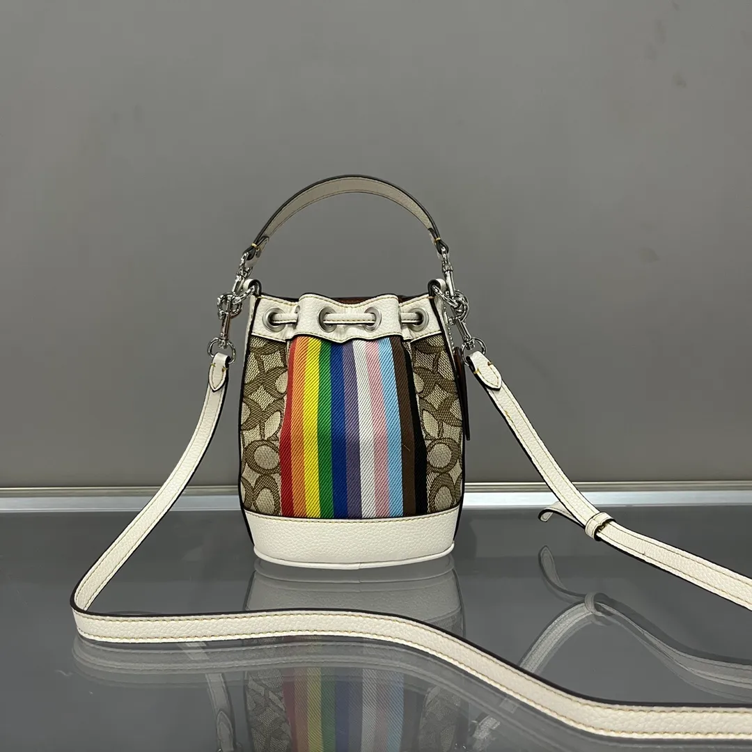 All Categories Official Website "Brand Women's Bags" Women's Bags 💙 COACH 2023 latest COACH crossbody bag