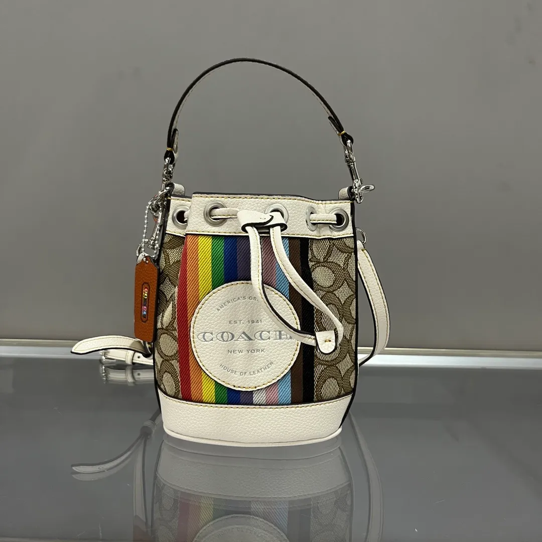 All Categories Official Website "Brand Women's Bags" Women's Bags 💙 COACH 2023 latest COACH crossbody bag