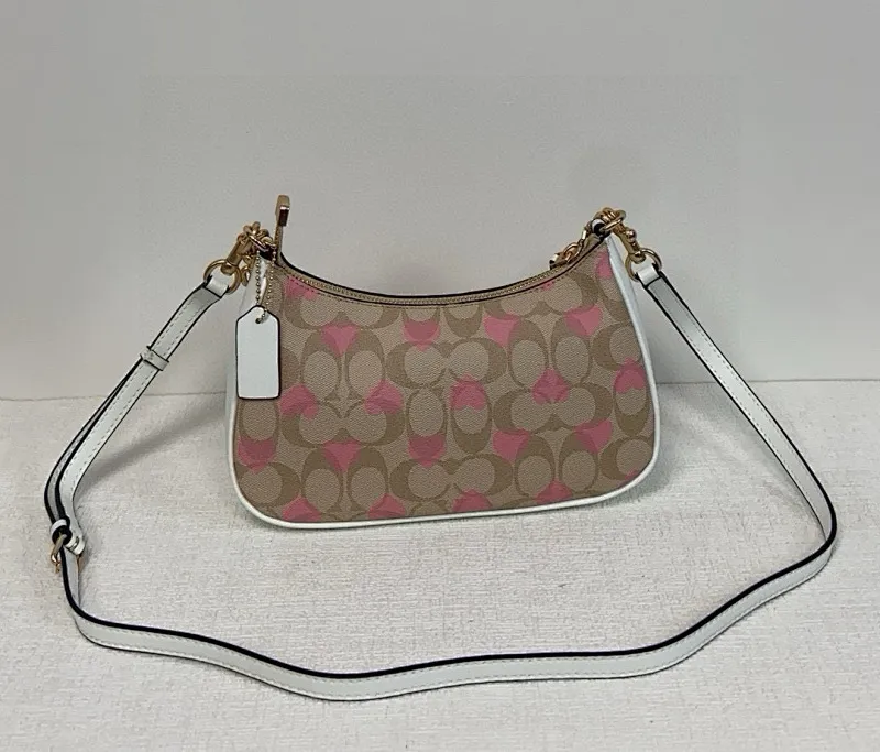 All Categories Coach Women's Bags (COACH) Coach Cp240