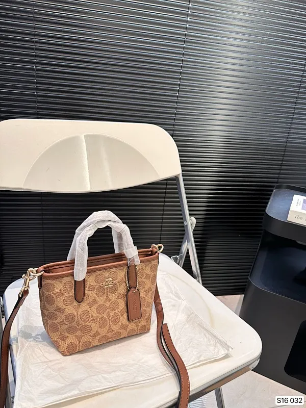 All Categories Official Website "Brand Women's Bags" Women's Bags 💙 COACH 2024 Official Website New COACH Crossbody Bag
