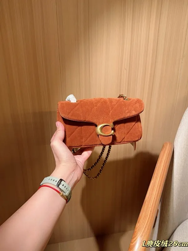 All Categories Official Website "Brand Women's Bags" Women's Bags 💙 COACH 2025 New Coach Suede Fabric Tabby20 Bacchus Bag