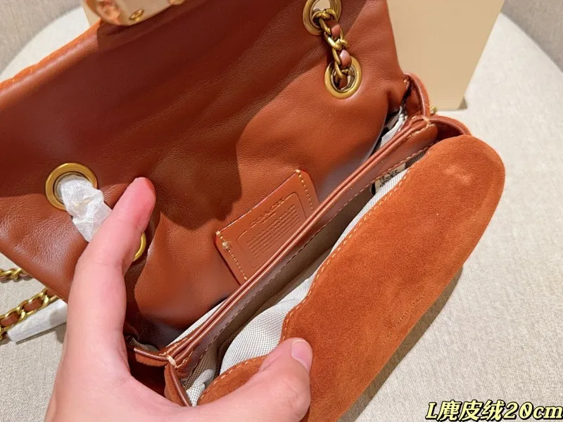 All Categories Official Website "Brand Women's Bags" Women's Bags 💙 COACH 2025 New Coach Suede Fabric Tabby20 Bacchus Bag