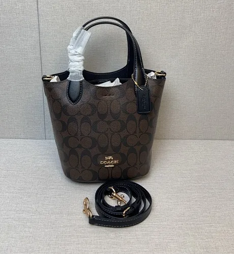 All Categories Official Website "Brand Women's Bags" Women's Bags 💙 COACH 2024 latest model COACH crossbody bag