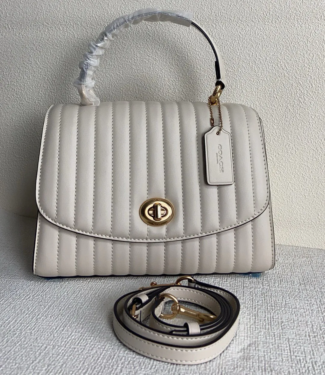 All Categories Coach Women's Bags (COACH) Coach 2562