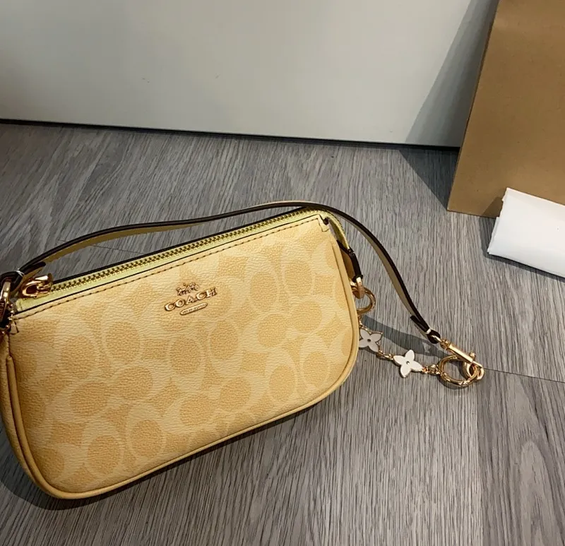 All Categories Coach Women's Bags (COACH) Coach cW426