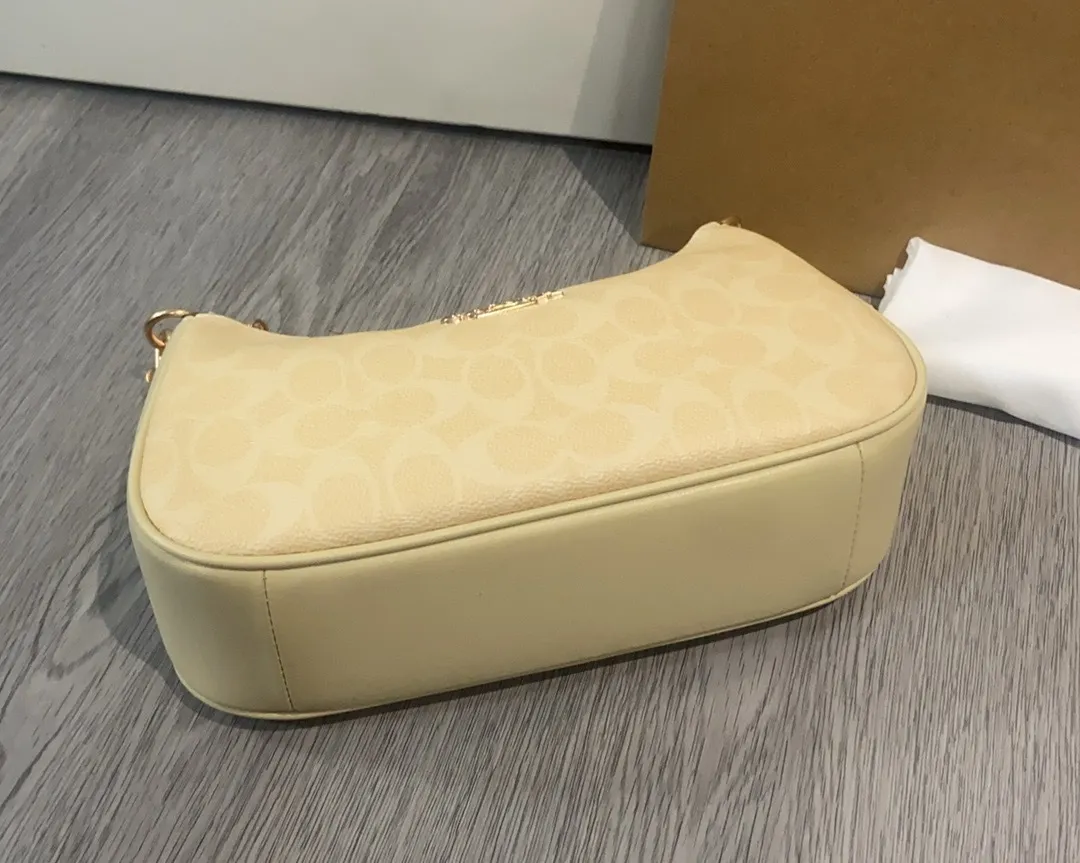 All Categories Coach Women's Bags (COACH) Coach CV933