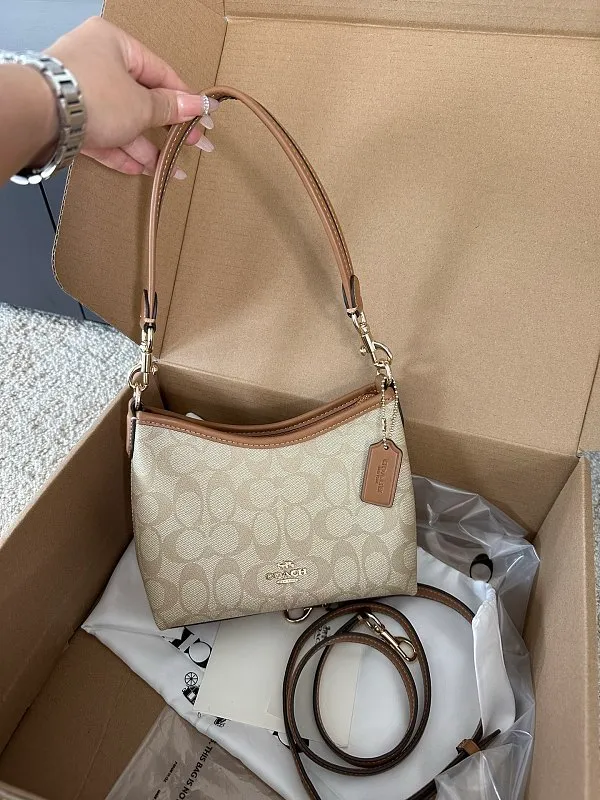All Categories Coach Women's Bags (COACH) Coach CBH15