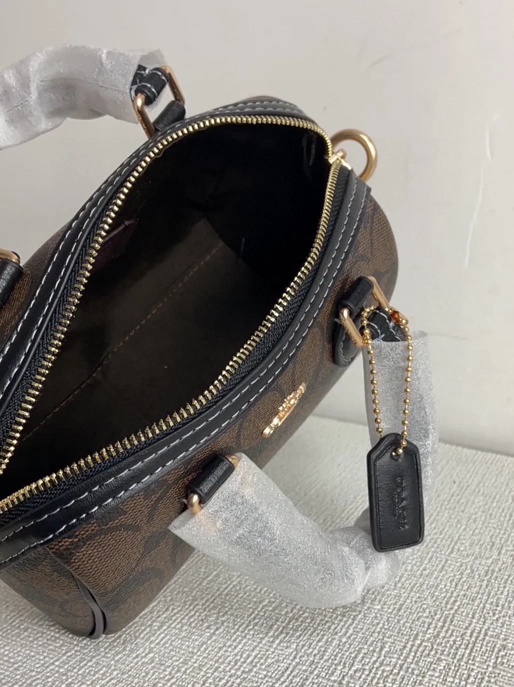 All Categories Official Website "Brand Women's Bags" Women's Bags 💙 COACH 2024 latest model COACH crossbody bag