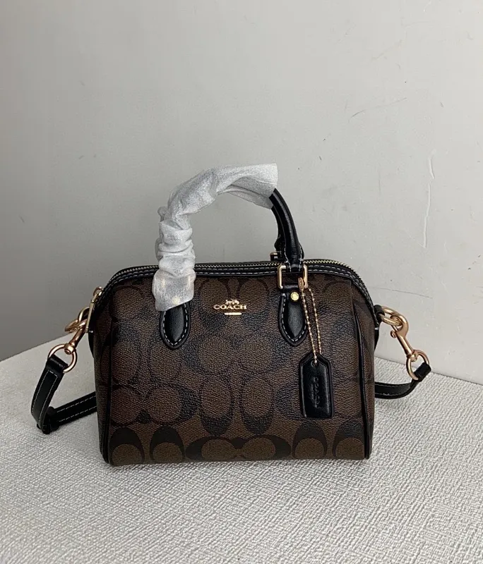 All Categories Official Website "Brand Women's Bags" Women's Bags 💙 COACH 2024 latest model COACH crossbody bag